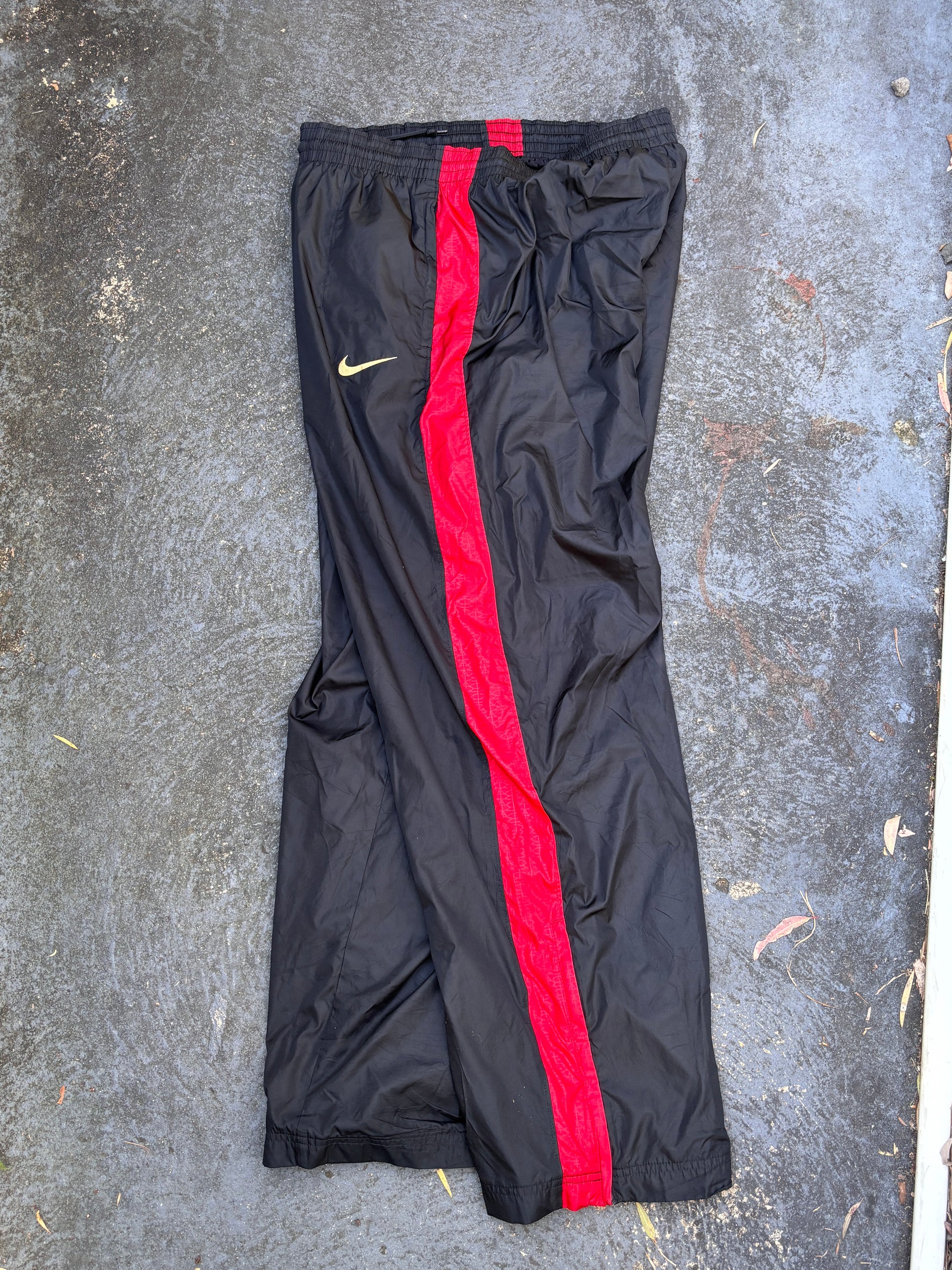 Vintage Y2K Nike Basketball Track Pants Size L Black Red Detail Wide Leg Ankle Zip