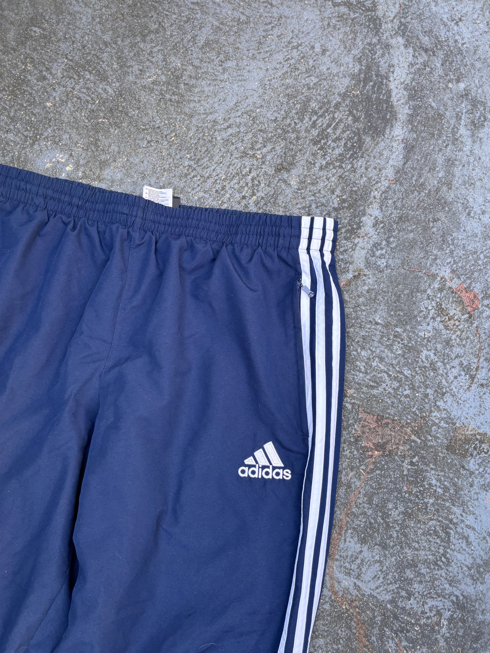 Vintage Y2K Adidas Track Pants Size L Navy 3-Stripes Argentina Football Wide Leg Ankle Zip