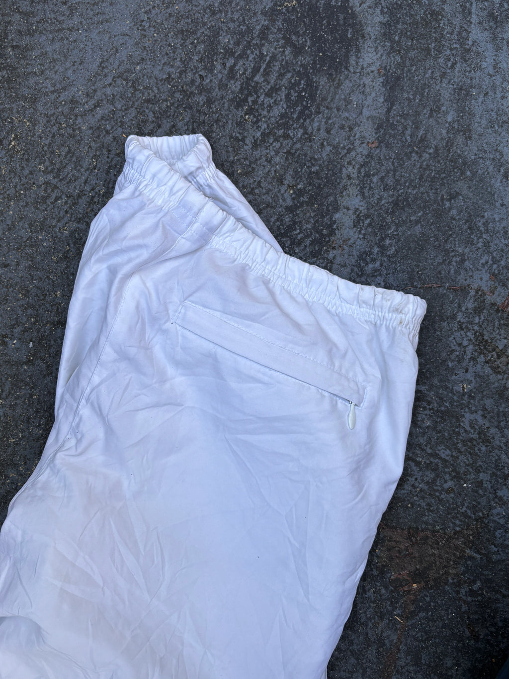 Vintage Y2K Nike Track Pants Women’s Size S White Silver Hip Swoosh Wide Leg Ankle Zip