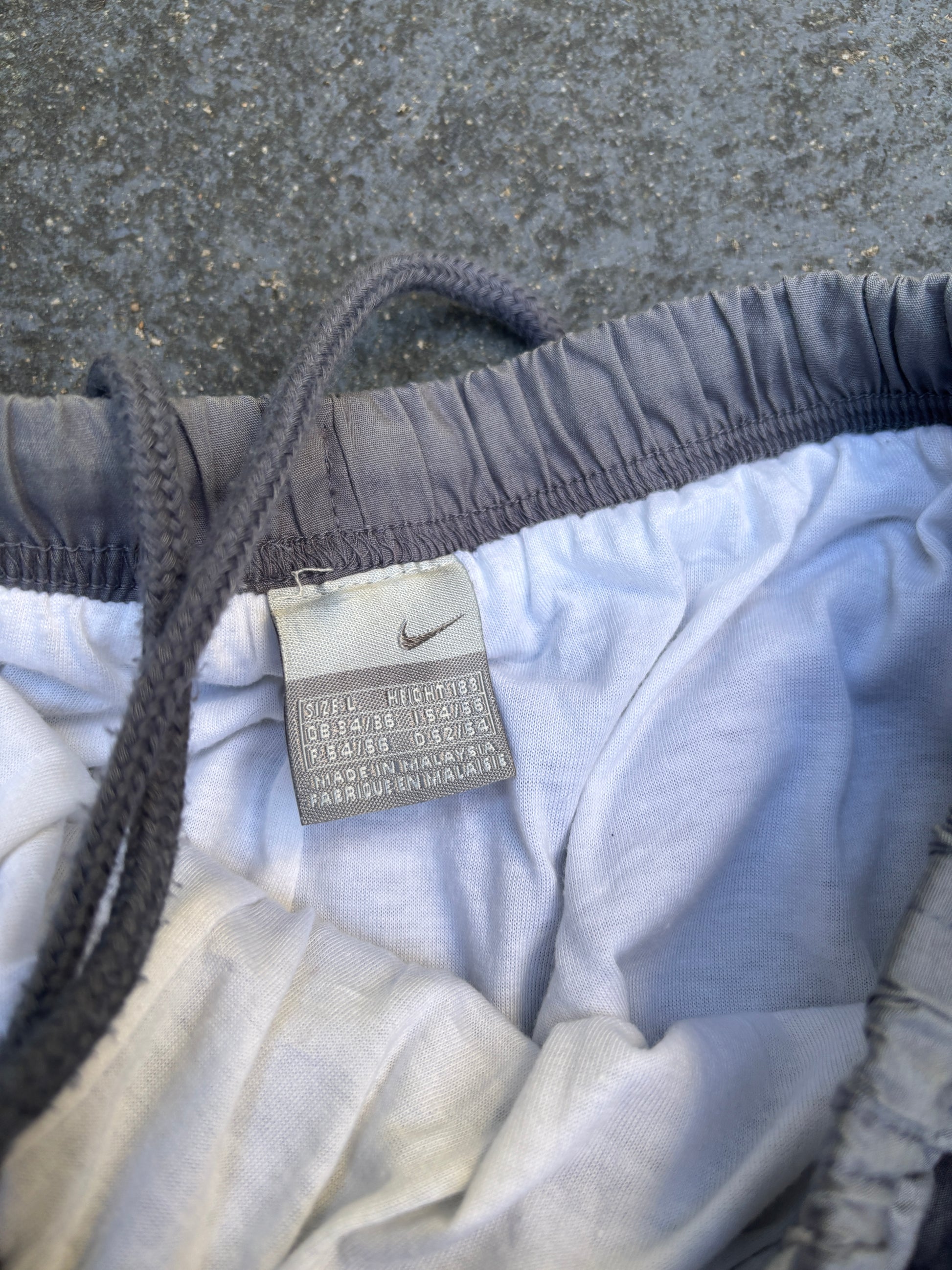 Vintage Y2K Nike Cargo Track Pants Size L Double Grey Wide Leg Bungee Windbreakers