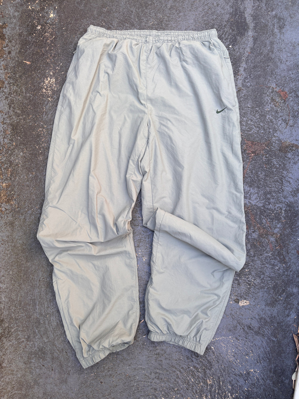 Vintage Y2K Nike Track Pants Size XL Green Dark Green Swoosh Wide Leg Windbreaker