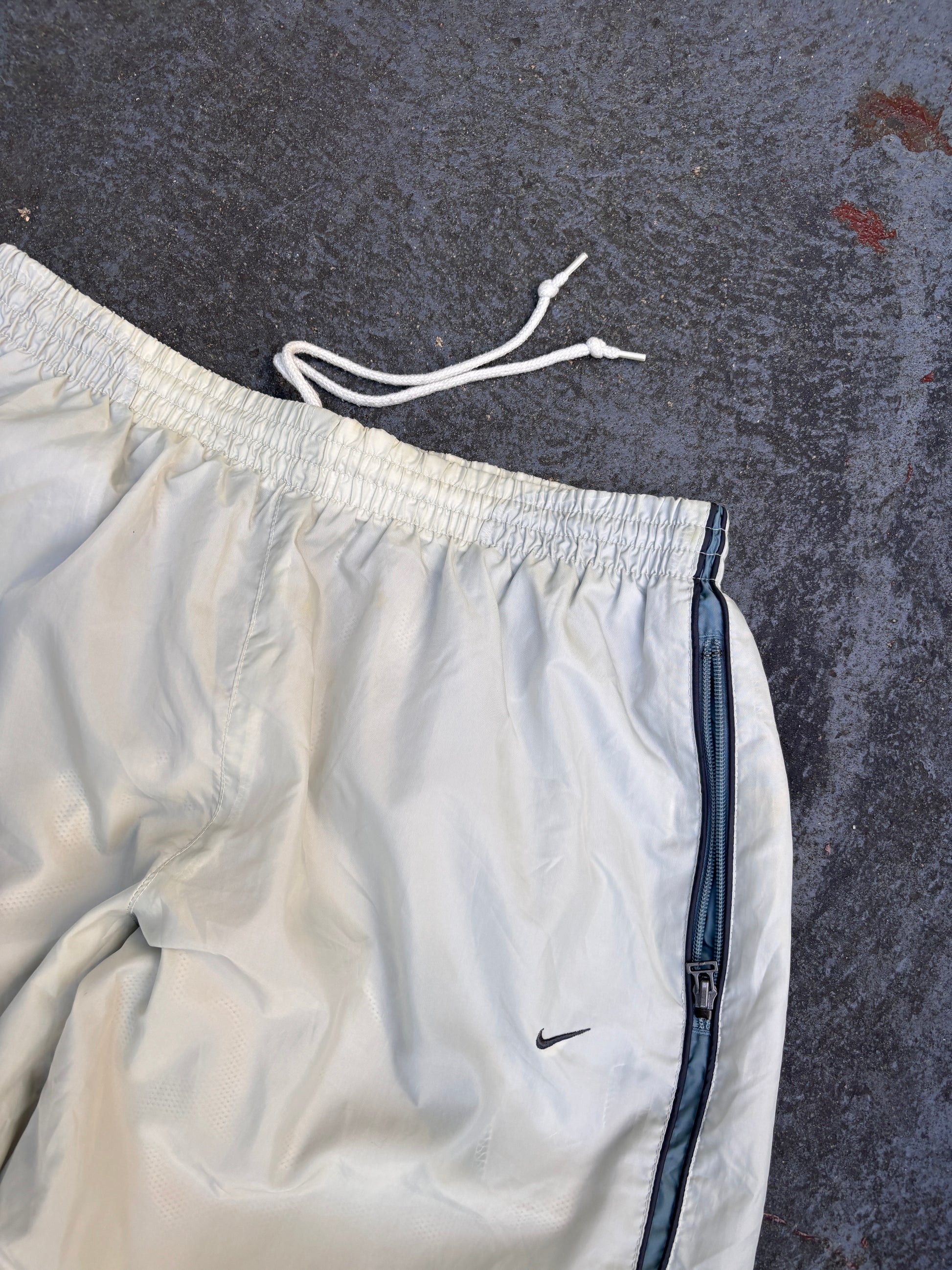 Vintage Y2K Nike Track Pants Size L Cream Green Side Detail Wide Leg Nylon Windbreakers