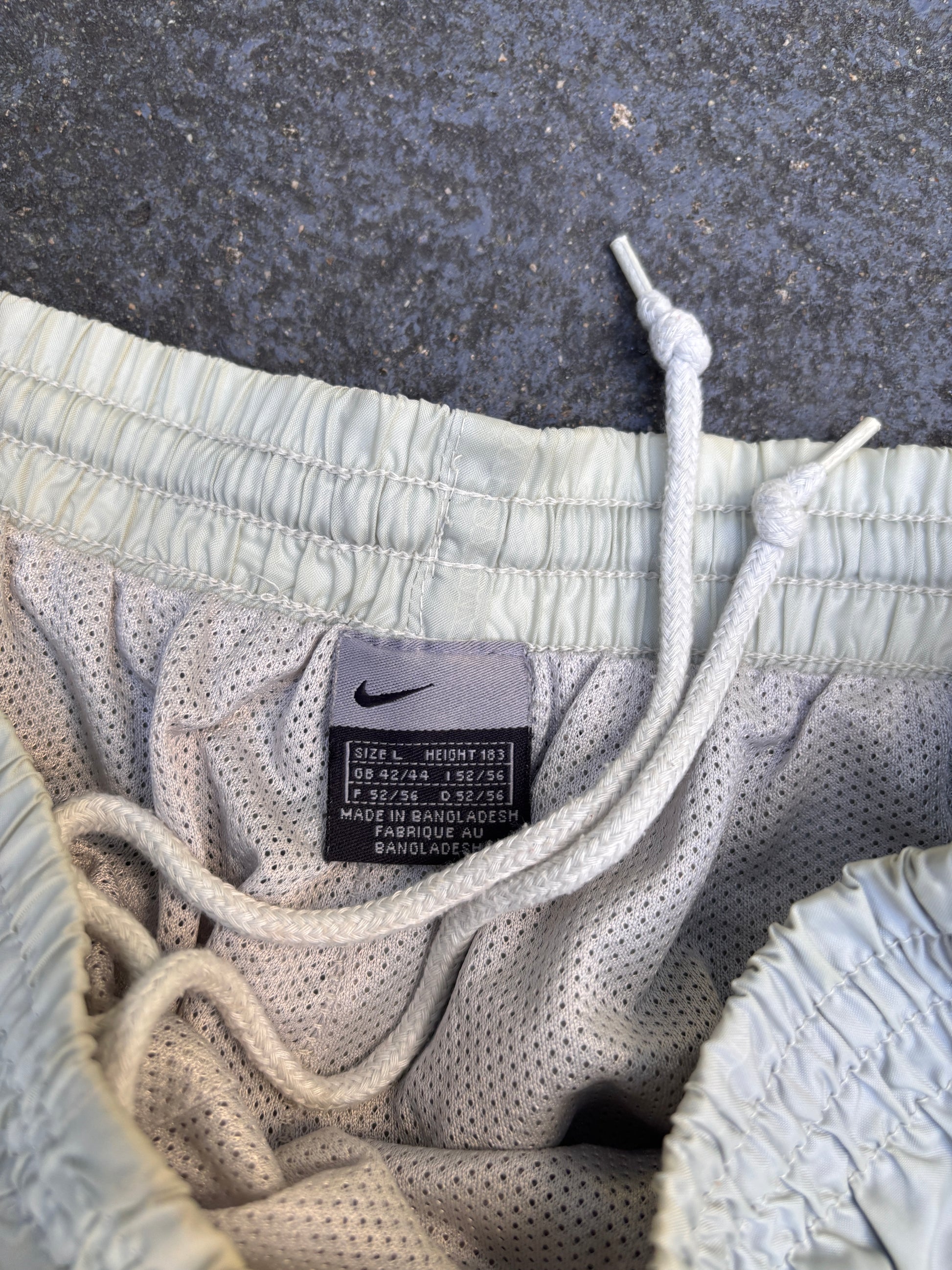 Vintage Y2K Nike Track Pants Size L Cream Green Side Detail Wide Leg Nylon Windbreakers