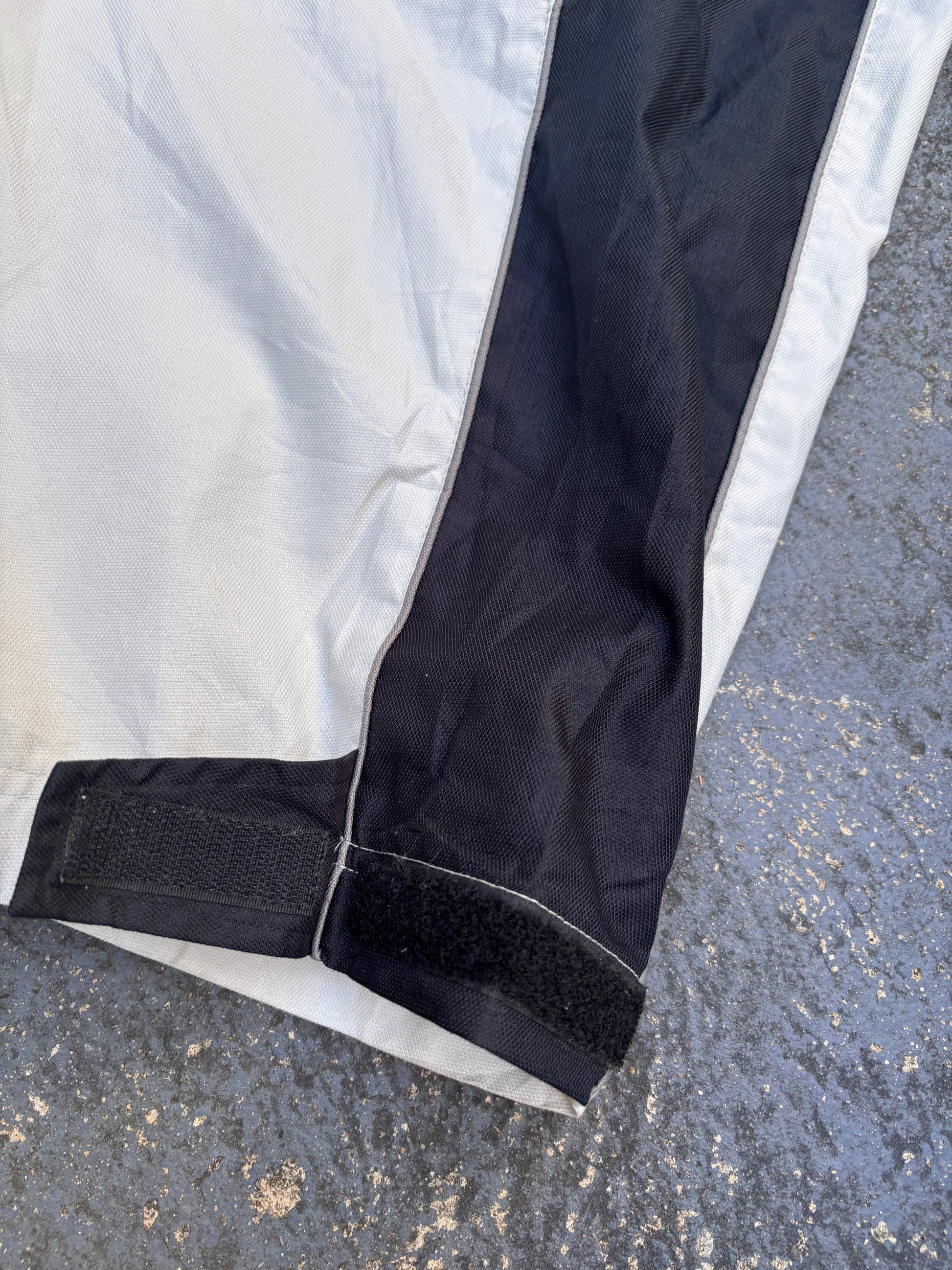 Vintage Y2K Nike Cargo Track Pants Size XL Light Grey Navy Detail Hiking Style Wide Leg