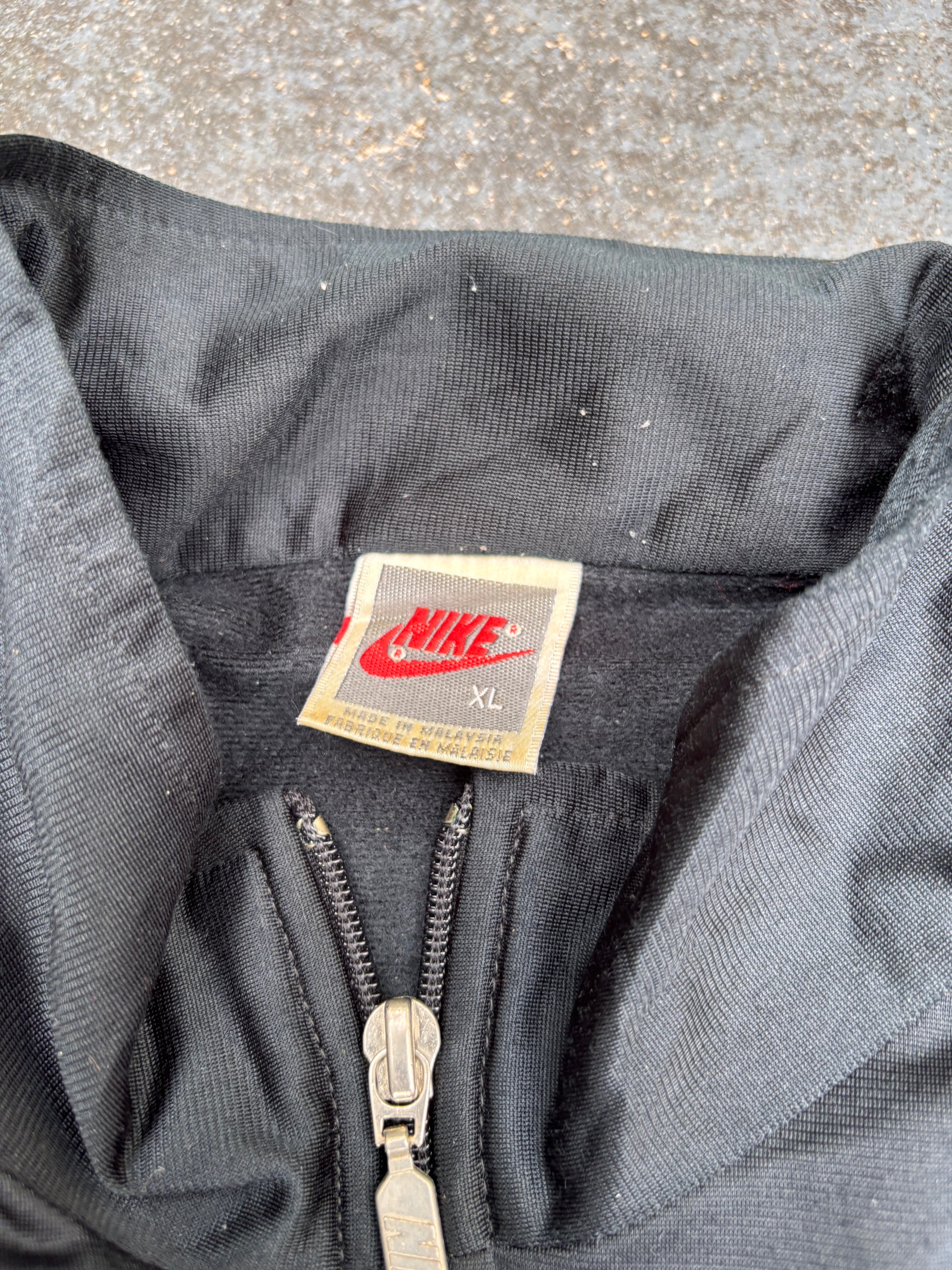 Vintage 90s Nike Jacket Size XL Black Fluro Football Camp Satin Style Windbreaker