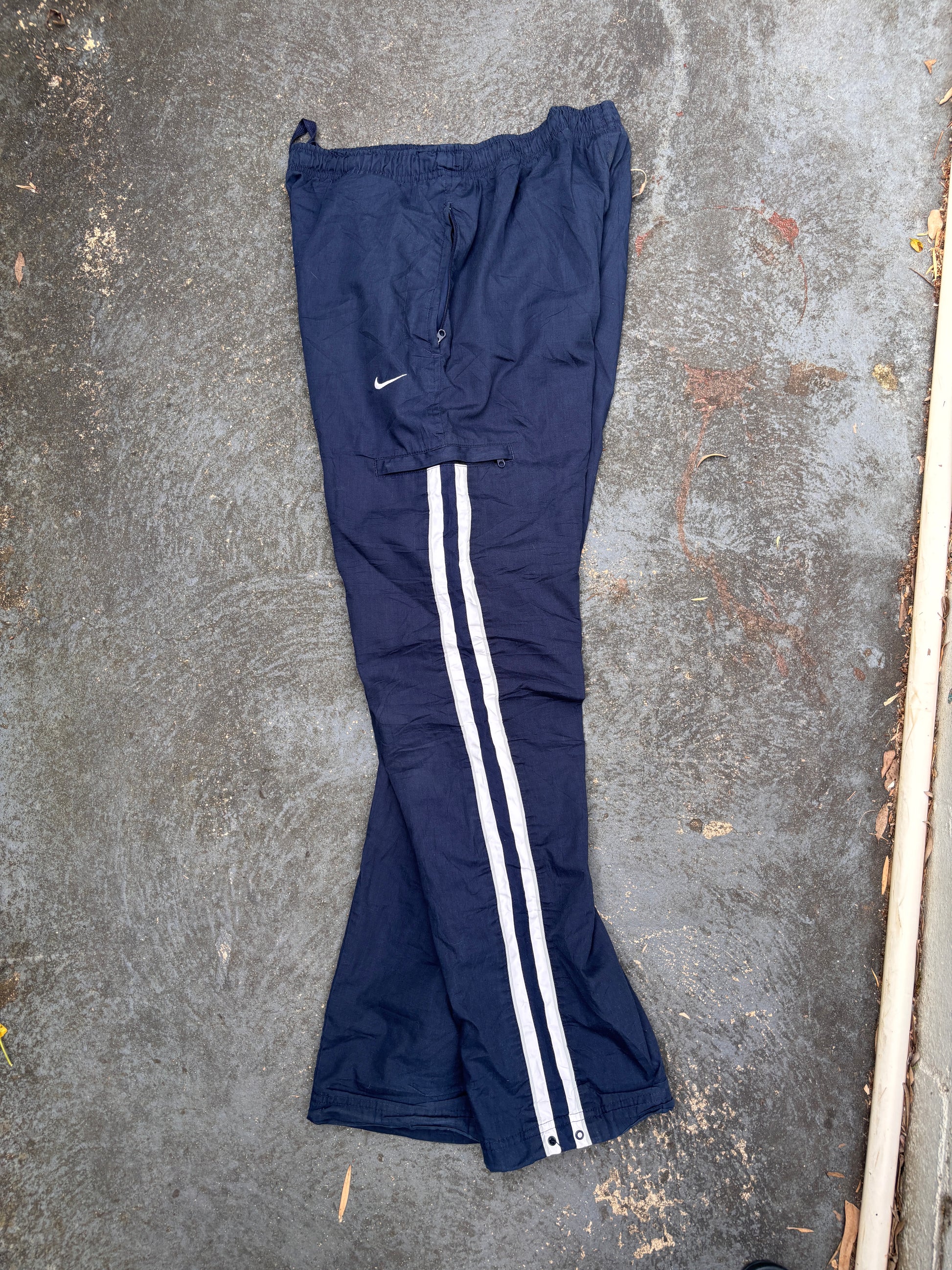 Vintage Y2K Nike Cargo Track Pants Size S Navy White Detail Windbreakers