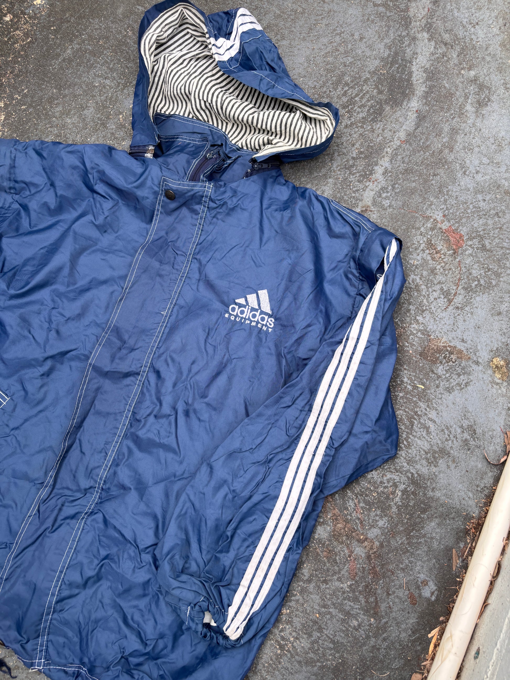 Vintage 90s Adidas Equiptment Jacket Size M Navy White Large Logo Nylon Zip Off Windbreaker
