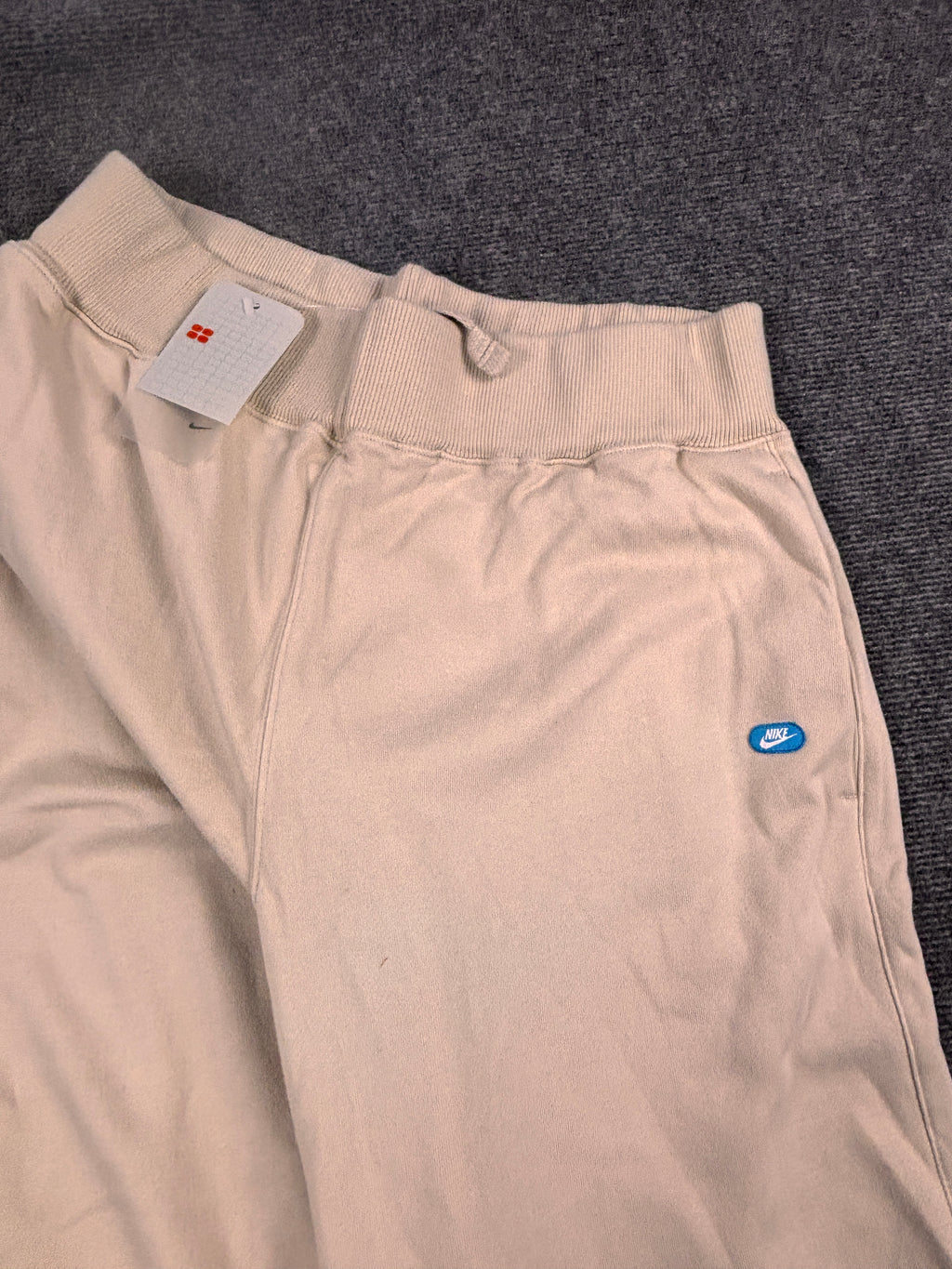 Vintage Y2K Nike Track Pants Size XL Cream NWTs Embroidered Fleece Wide Leg DEADSTOCK