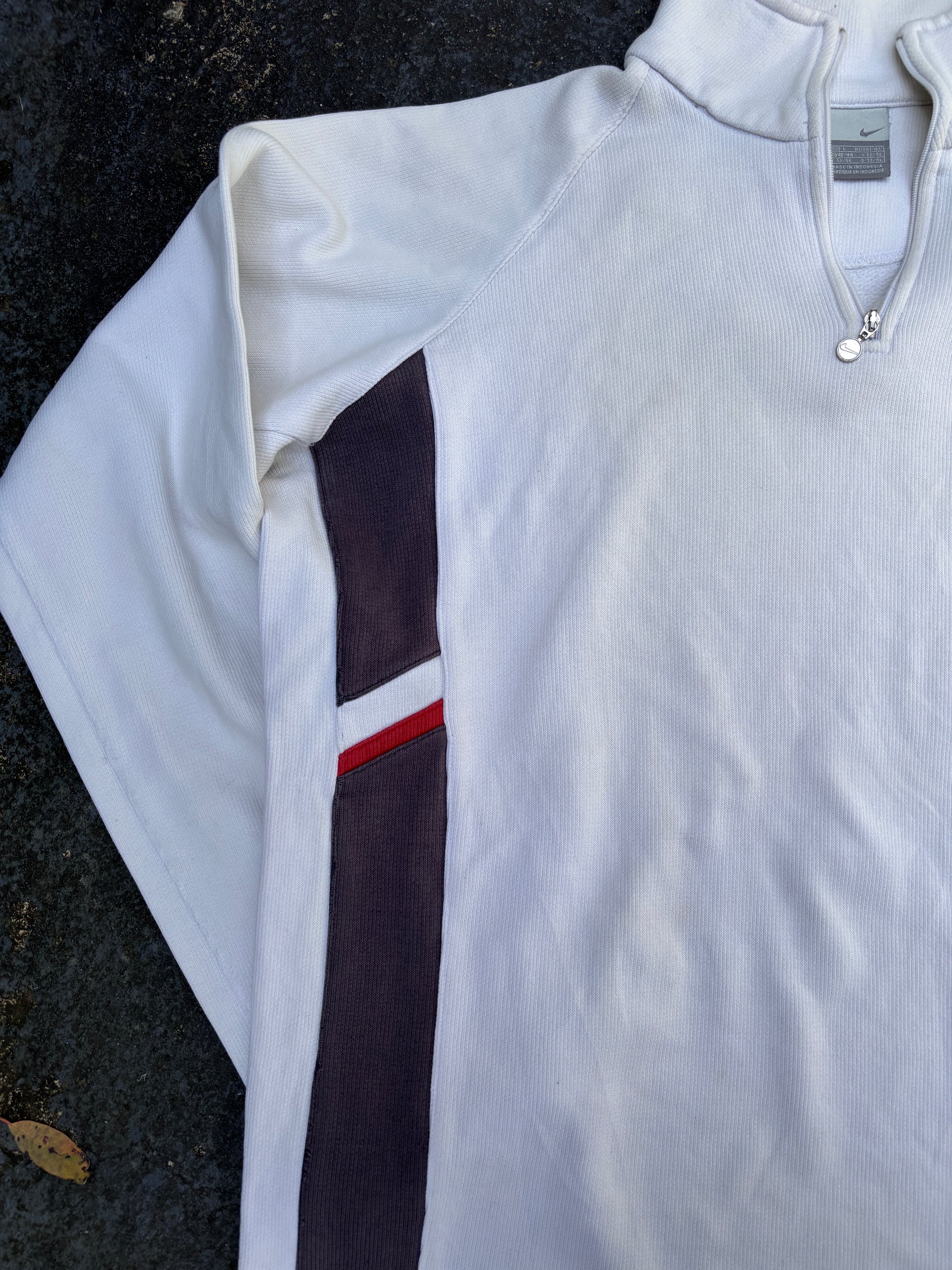 Vintage Y2K Nike Jumper Size L White Red Badge Grey Detail 1/4 Zip Textured Cotton