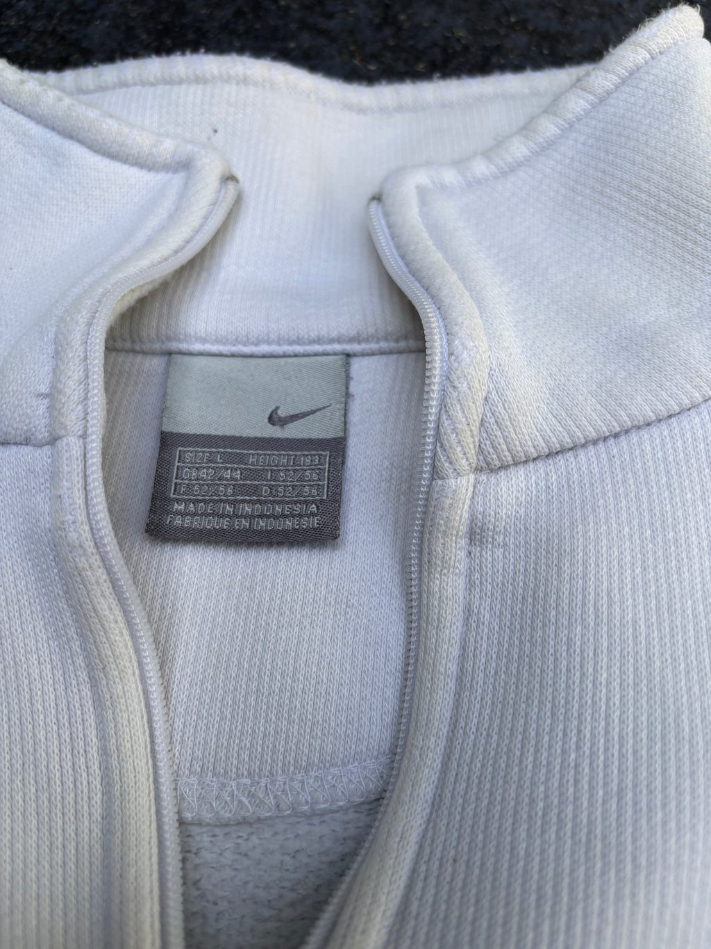 Vintage Y2K Nike Jumper Size L White Red Badge Grey Detail 1/4 Zip Textured Cotton