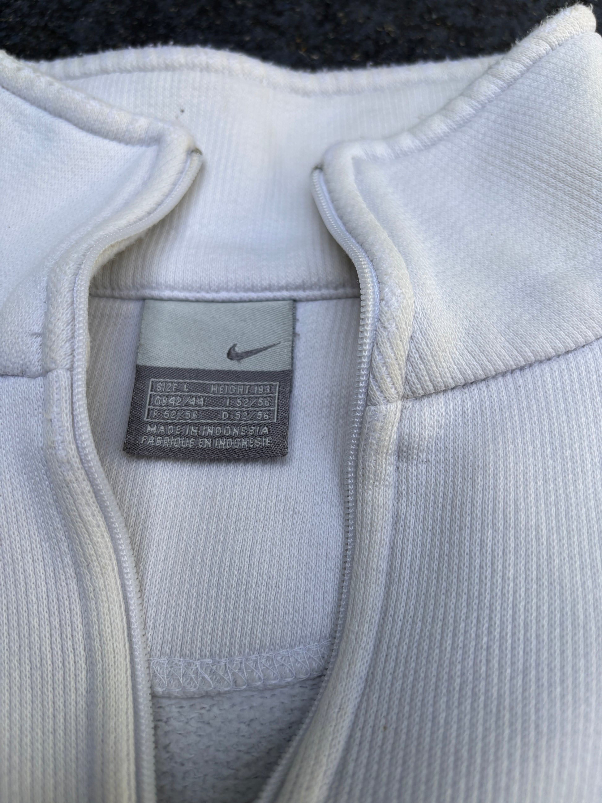 Vintage Y2K Nike Jumper Size L White Red Badge Grey Detail 1/4 Zip Textured Cotton