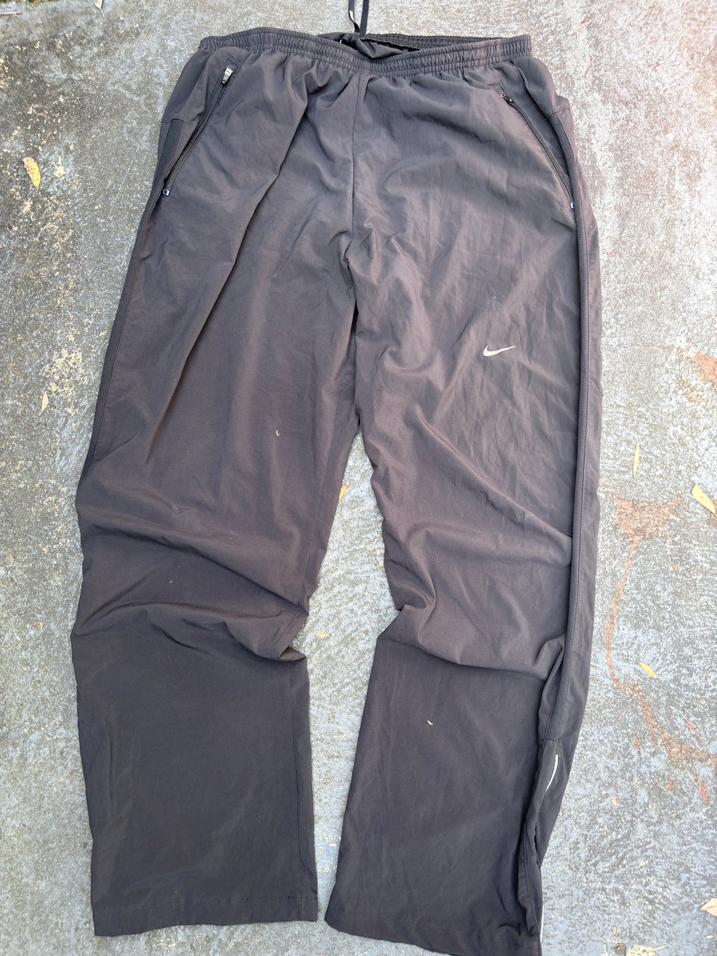 Nike Dri-Fit Track Pants Size XL Black Detail Running Gym Wide Leg Ankle Zip