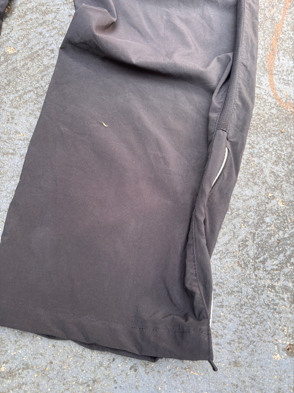 Nike Dri-Fit Track Pants Size XL Black Detail Running Gym Wide Leg Ankle Zip