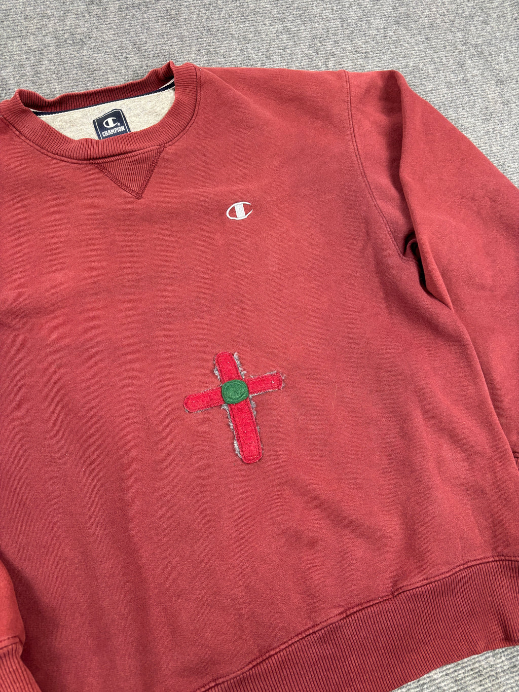 Vintage Men's 90's Champion Jumper Men's M Red Mini Logo w Cross Crew Neck