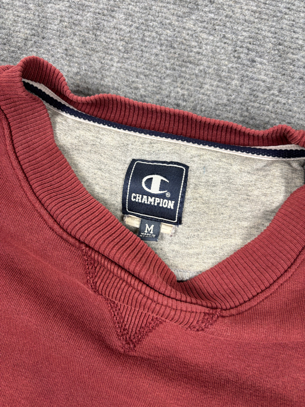 Vintage Men's 90's Champion Jumper Men's M Red Mini Logo w Cross Crew Neck