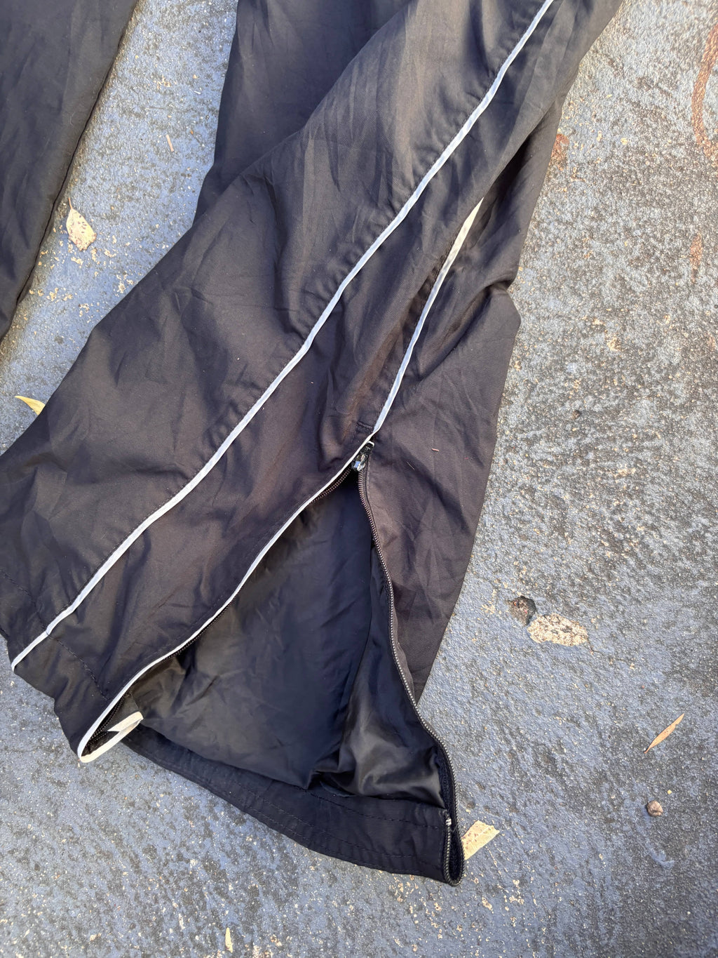 Vintage Y2K Nike Track Pants Size XL Black Grey Piping Classic Wide Leg Ankle Zip