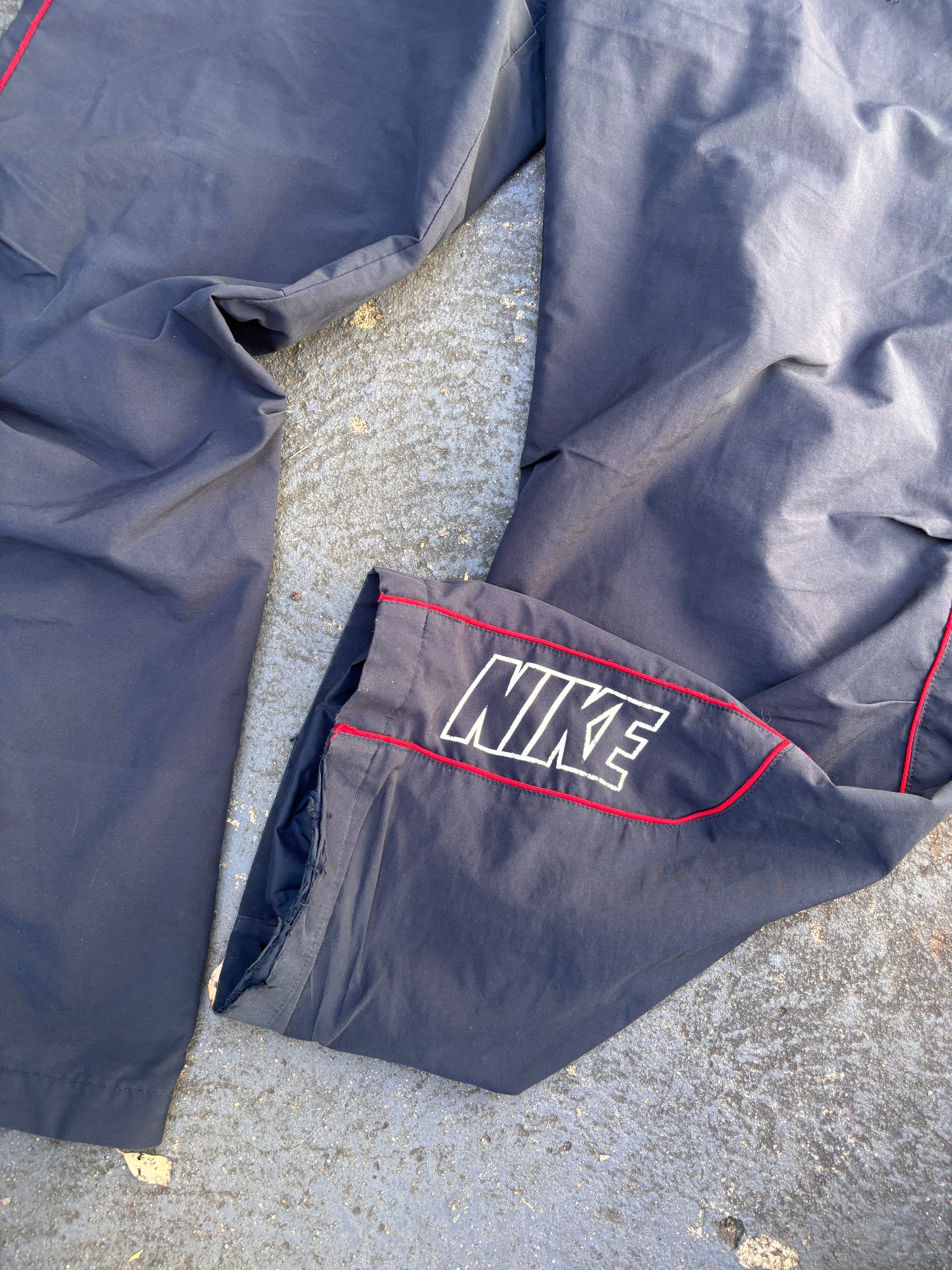 Vintage Y2K Nike Track Pants Size L Navy Red Piping Spell Out Wide Leg Classic
