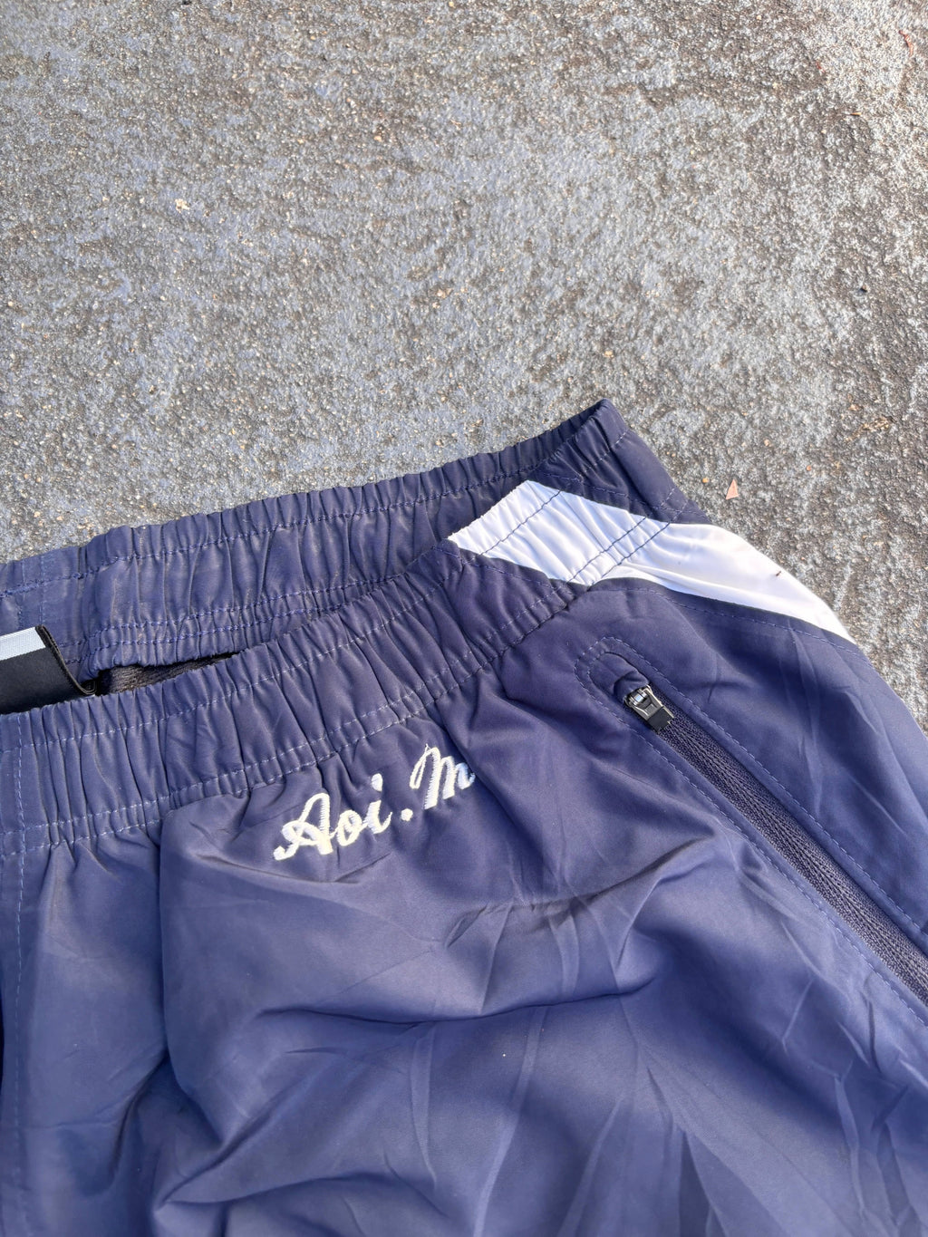 Vintage Y2K Under Armour Track Pants Size M Navy White Detail Japan Release