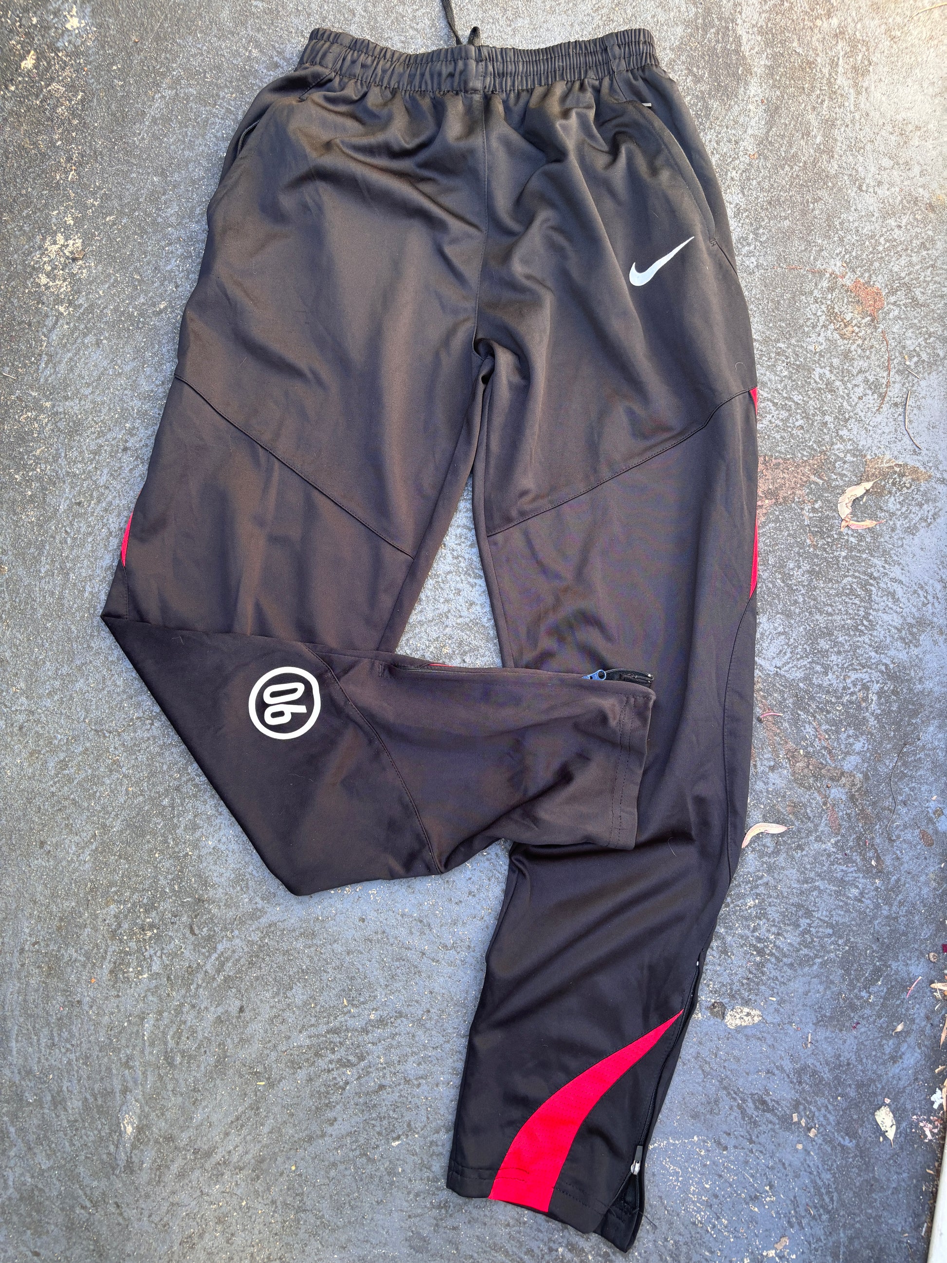 Vintage Y2K Nike Football Track Pants Size S Black Red T90 Logo Tapered Ankle Zip