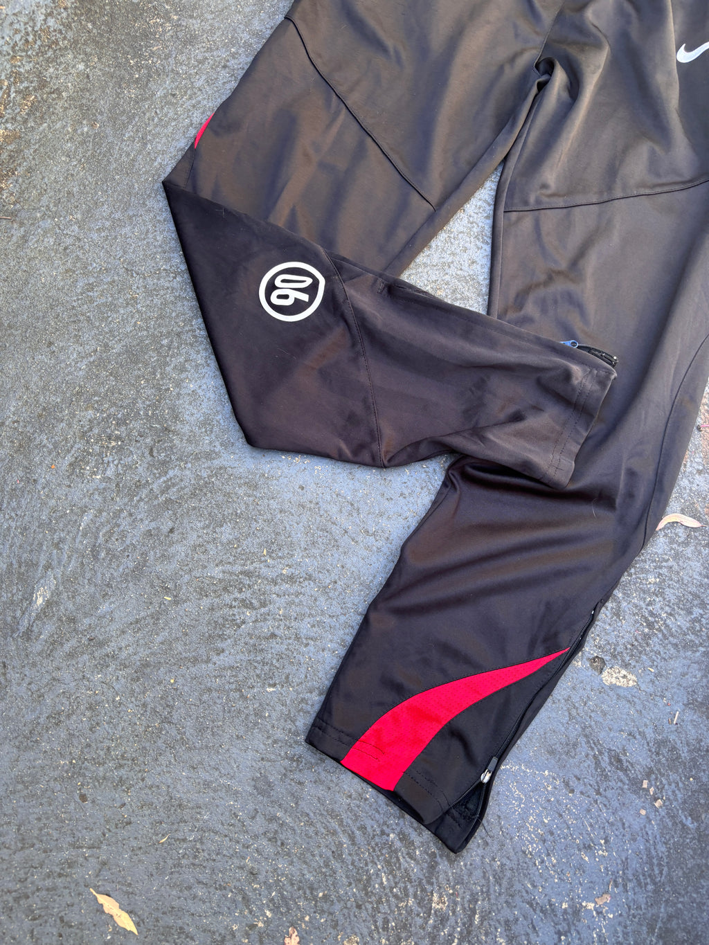 Vintage Y2K Nike Football Track Pants Size S Black Red T90 Logo Tapered Ankle Zip