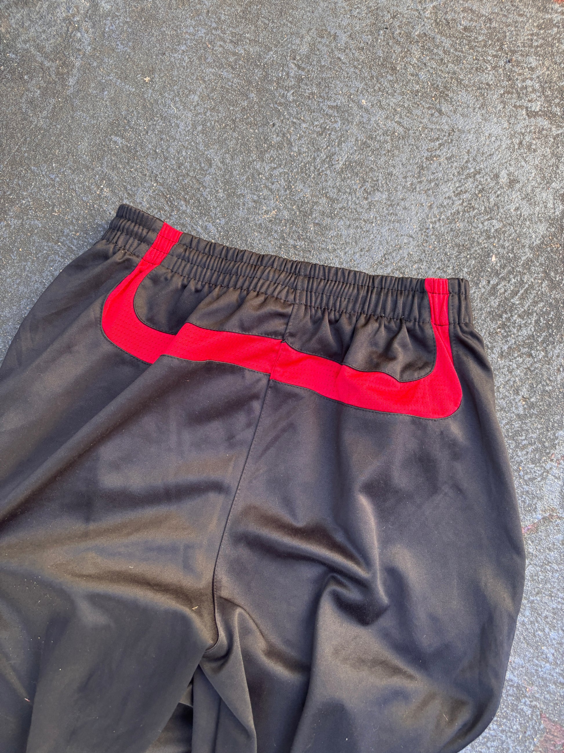 Vintage Y2K Nike Football Track Pants Size S Black Red T90 Logo Tapered Ankle Zip