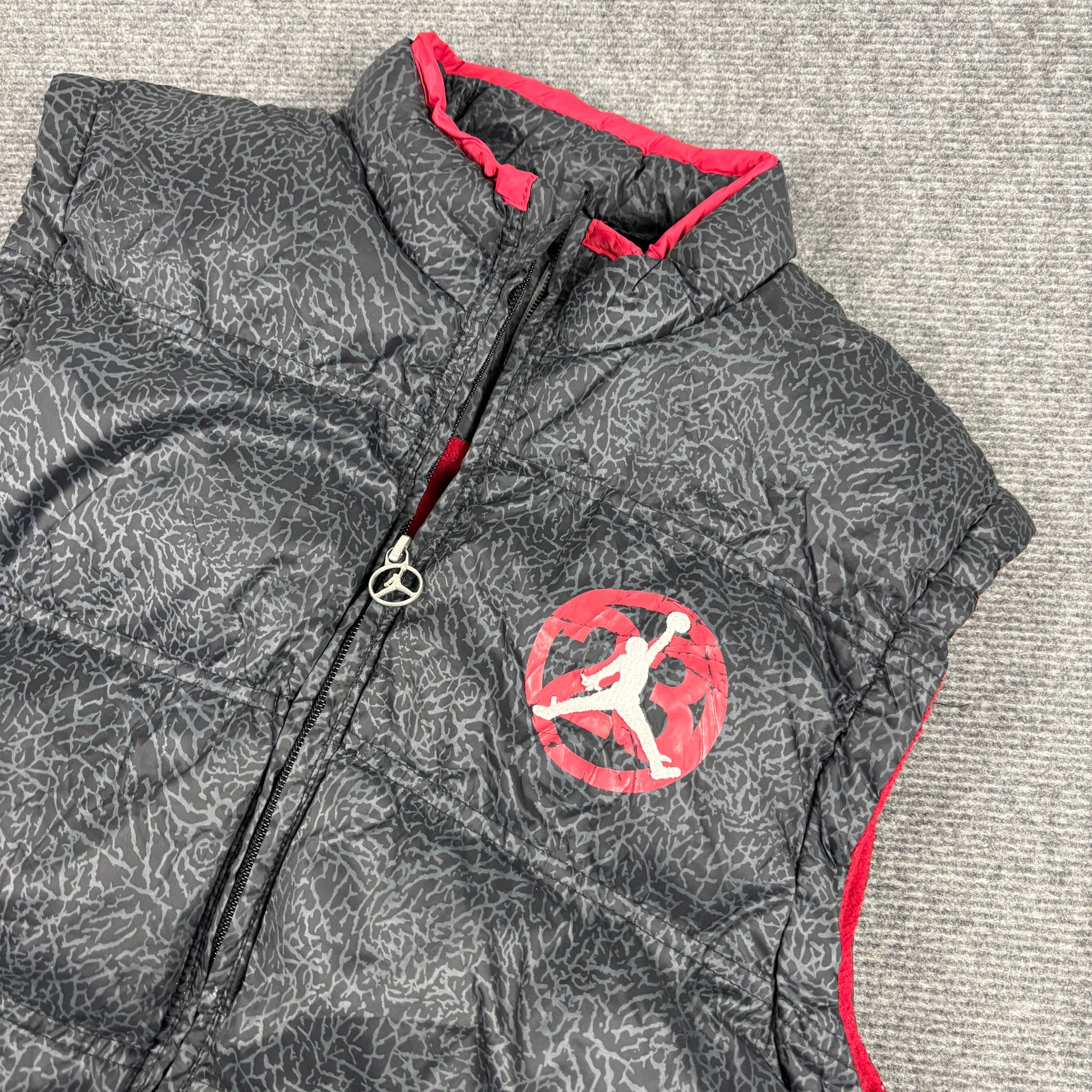 Vintage 00s Nike Air Jordan Puffer Vest Men's M Black Concrete y2k Jumpman Logo