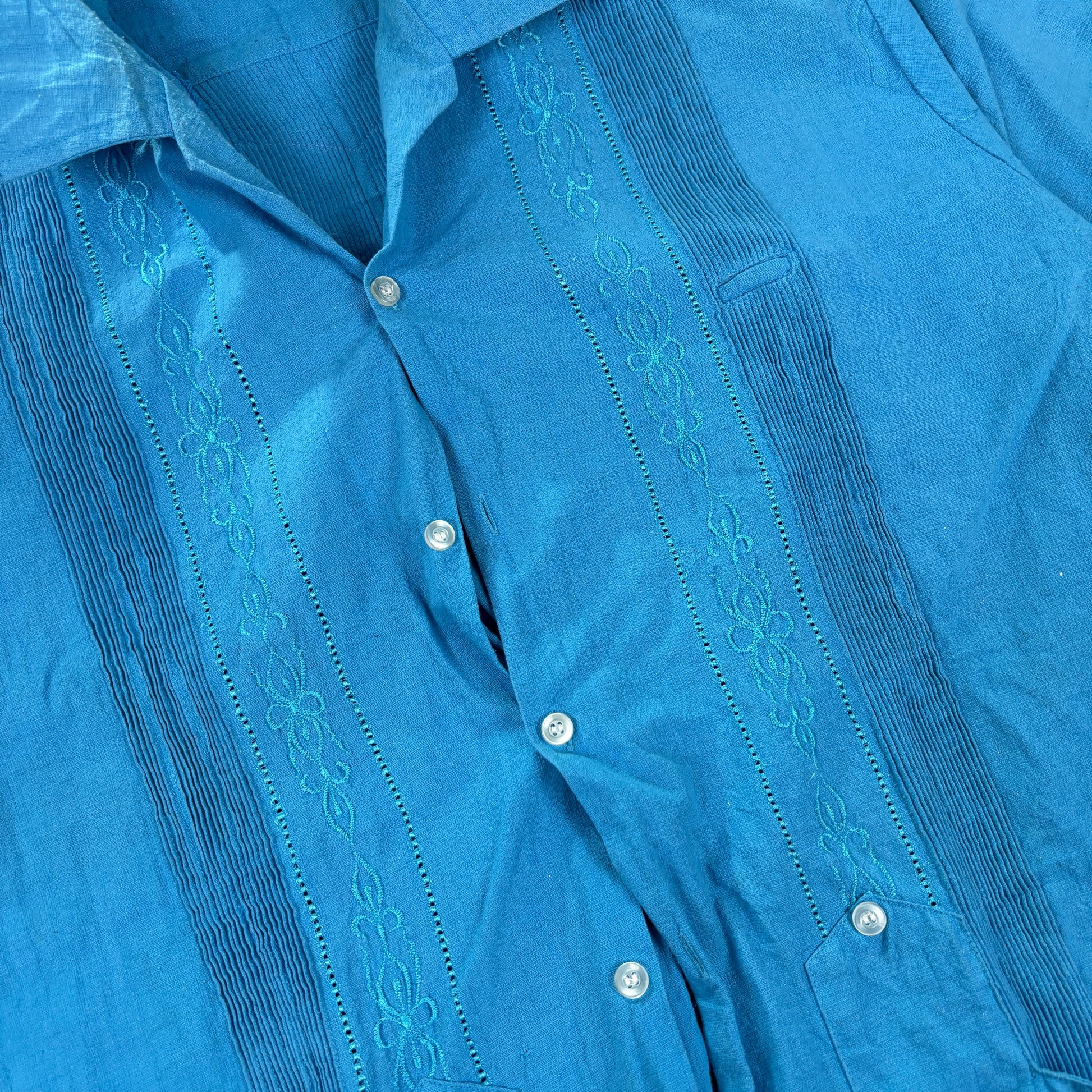 Vintage Cuban Shirt Men's Large Embroidered Pattern 2 Pocket Golf Fit
