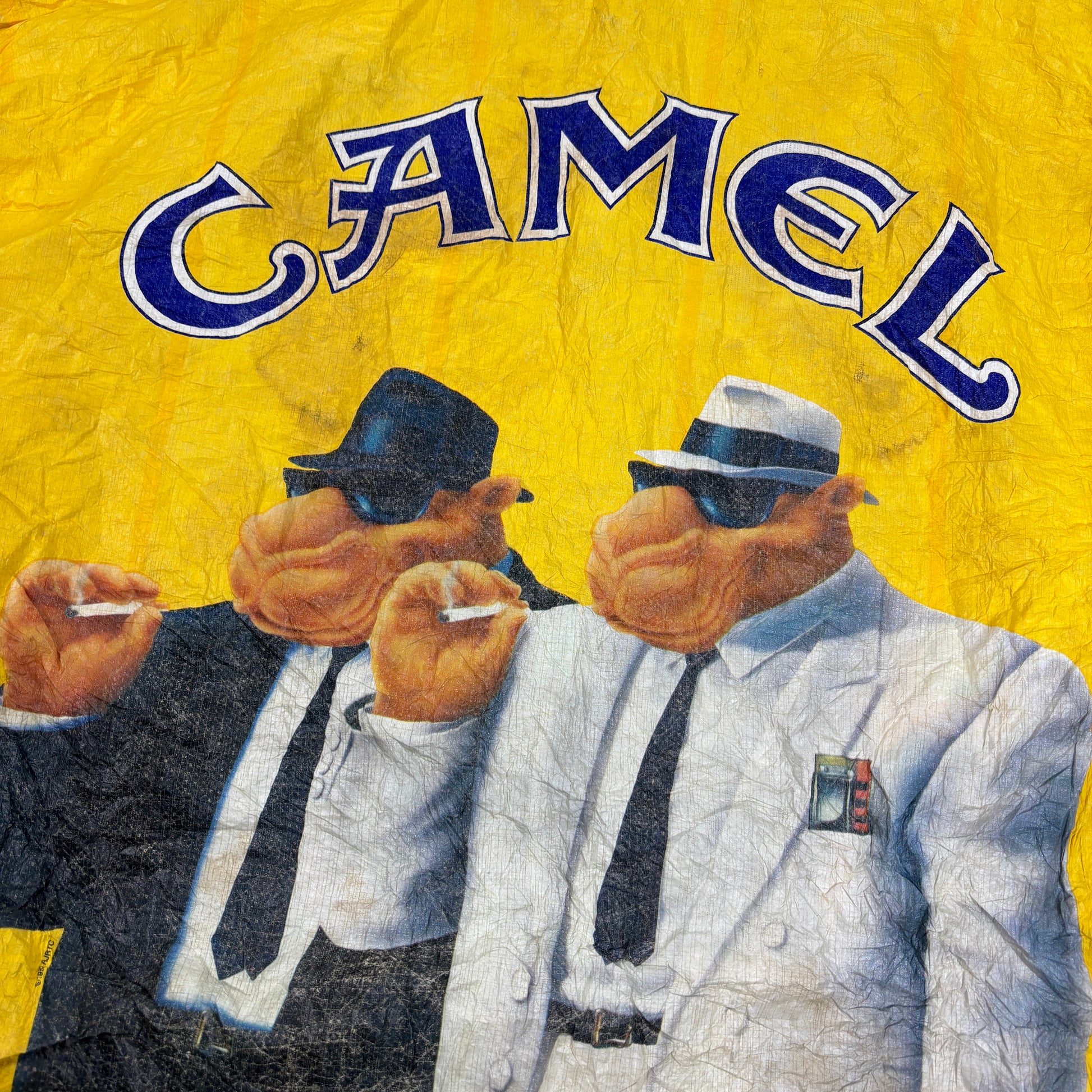 Vintage 90s Joe Camel Tyvek Jacket Size XL Yellow Windbreaker