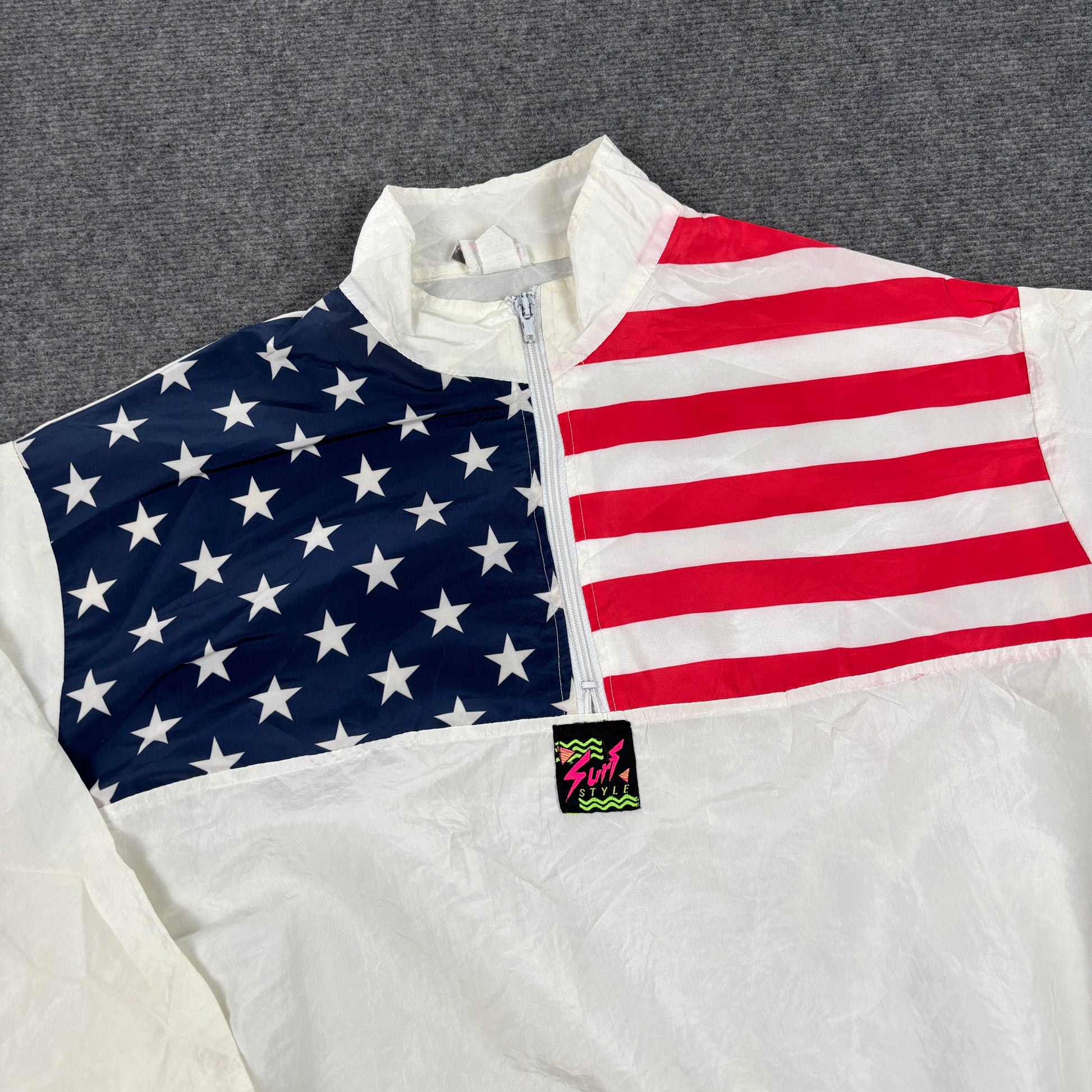 Vintage Surf Style Light 1/4 Zip Jacket Men's XL White American Flag Windbreaker