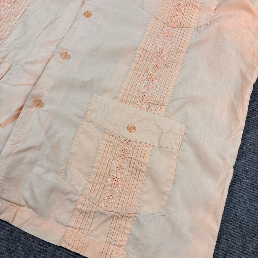 Vintage Cuban Shirt Men's Large Salmon Pink Embroidered Pattern 4 Pocket Leisure wear