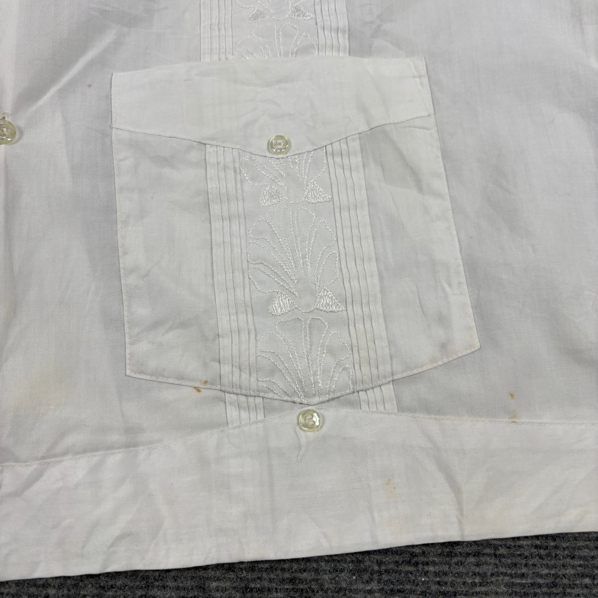 90s Retro Guayaber Cuban Shirt Men's Large White Embroidered Pattern 4 Pocket