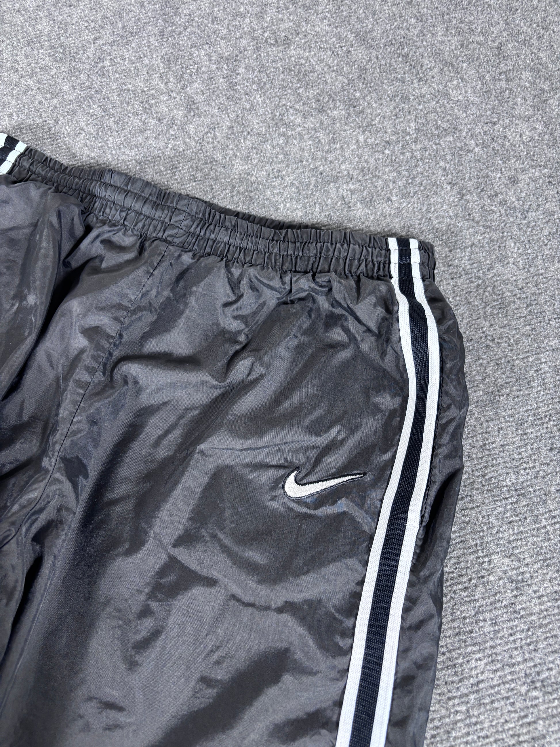 Vintage 90s Nike Track Pants Women's Size XL Black White Detail Nylon Windbreakers Ankle Zip