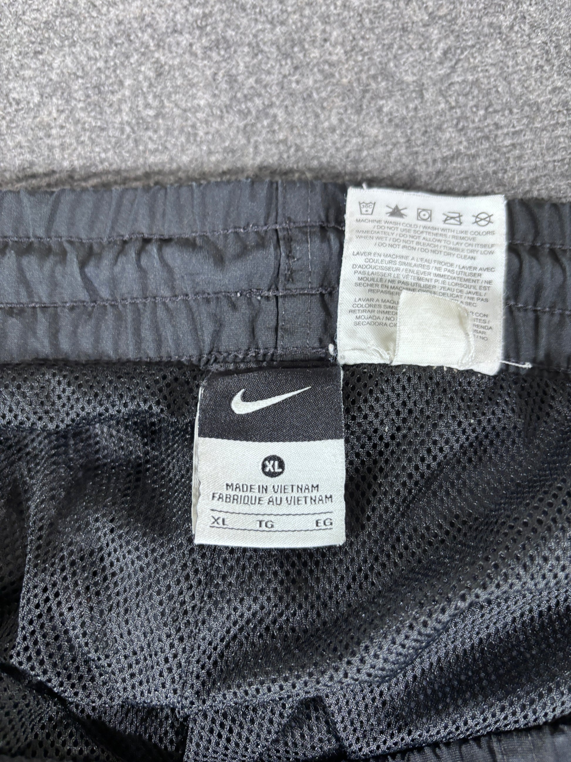 Vintage Y2K Nike Track Pants Size XL Black White Piping Swoosh Wide Leg Classic