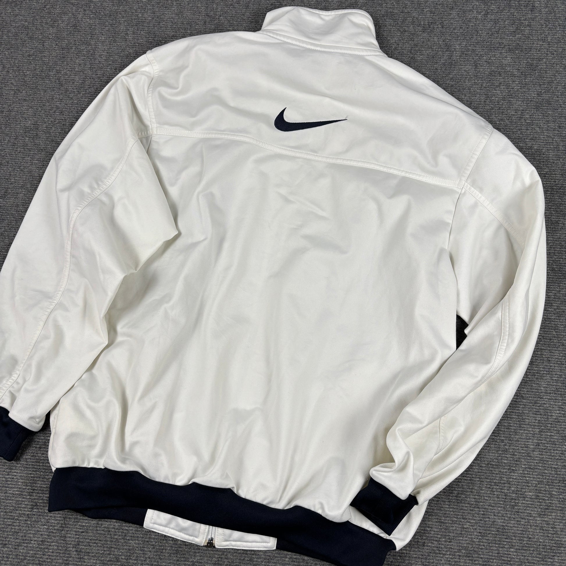 Vintage Y2K Nike Jumper Size M White Black Swoosh Satin Style Finish Full Zip