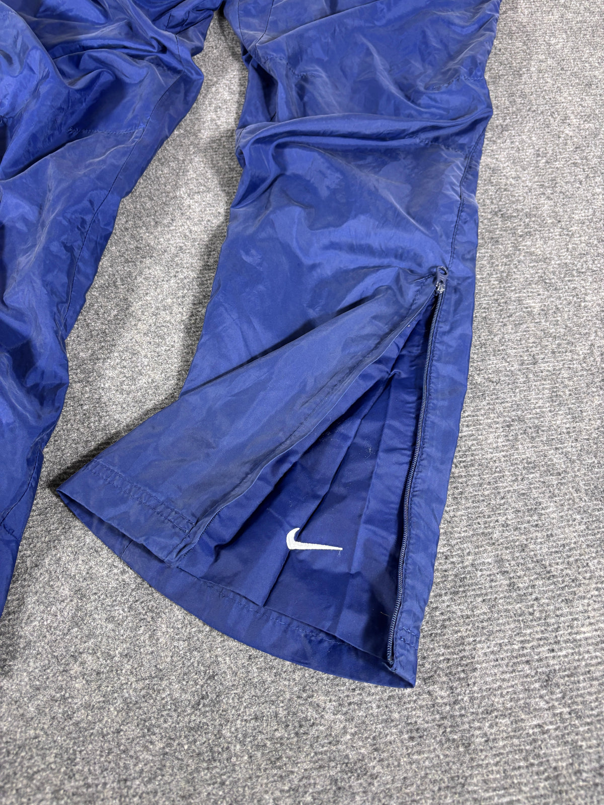Vintage Y2K Nike Track Pants Size M Navy Blue White Swoosh Double Knee Ankle Zip