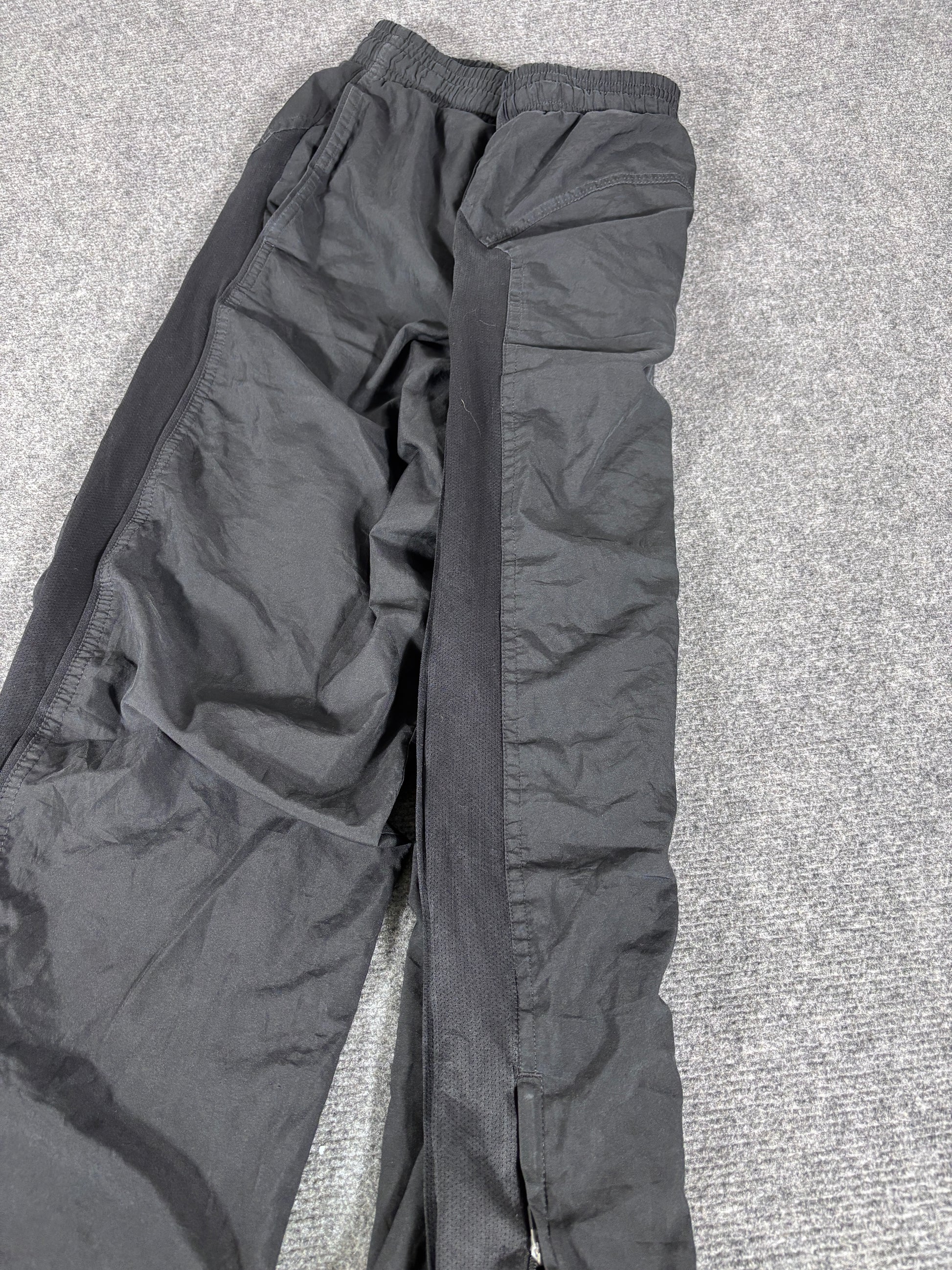 Vintage Y2K Nike Track Pants Size M Black White Swoosh Wide Leg 7/8 Capri Ankle Zip