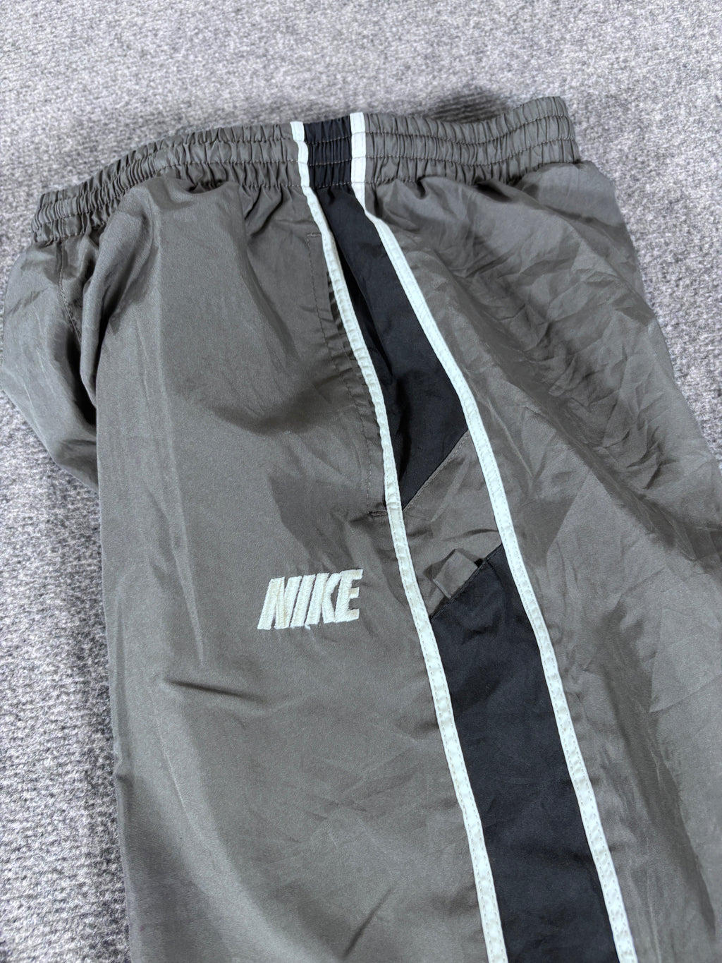 Vintage Nike 3/4 Track Pants Size XS Grey Black Spell Out Side Detail Windbreakers