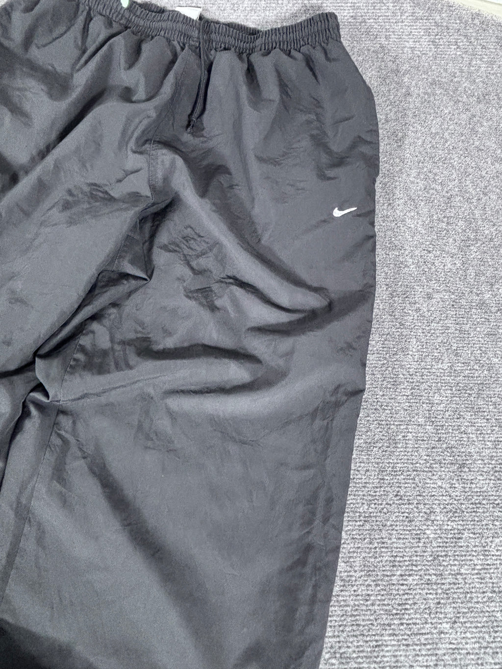 Vintage Y2K Nike Track Pants Size L Black White Swoosh Wide Leg Classic Windbreakers