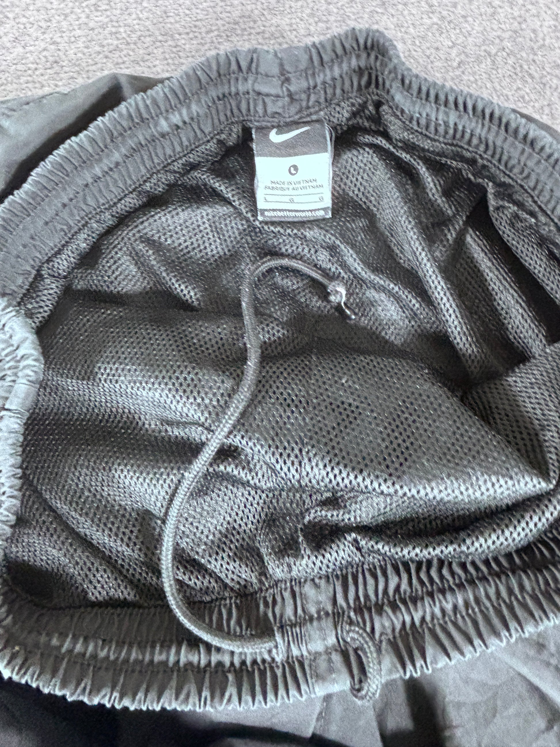 Vintage Y2K Nike Track Pants Size L Black White Swoosh Wide Leg Classic Windbreakers