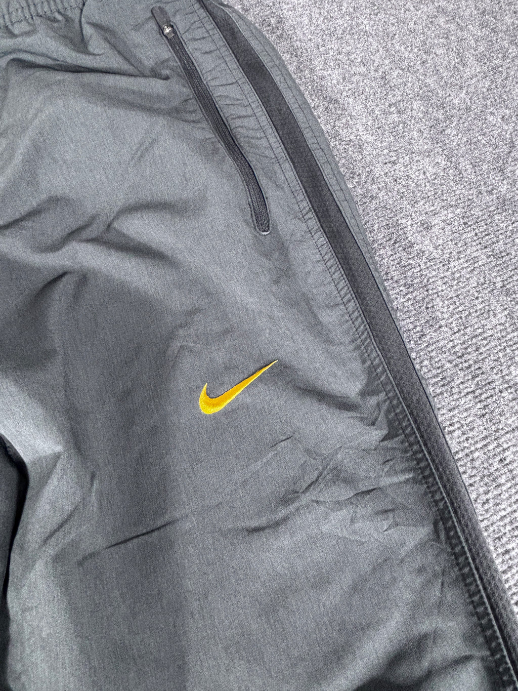 Vintage Late Y2K / 10s Nike Track Pants Size XL Grey Yellow Detail Wide Leg