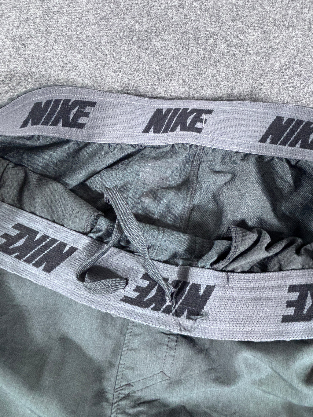 Vintage Late Y2K / 10s Nike Track Pants Size XL Grey Yellow Detail Wide Leg