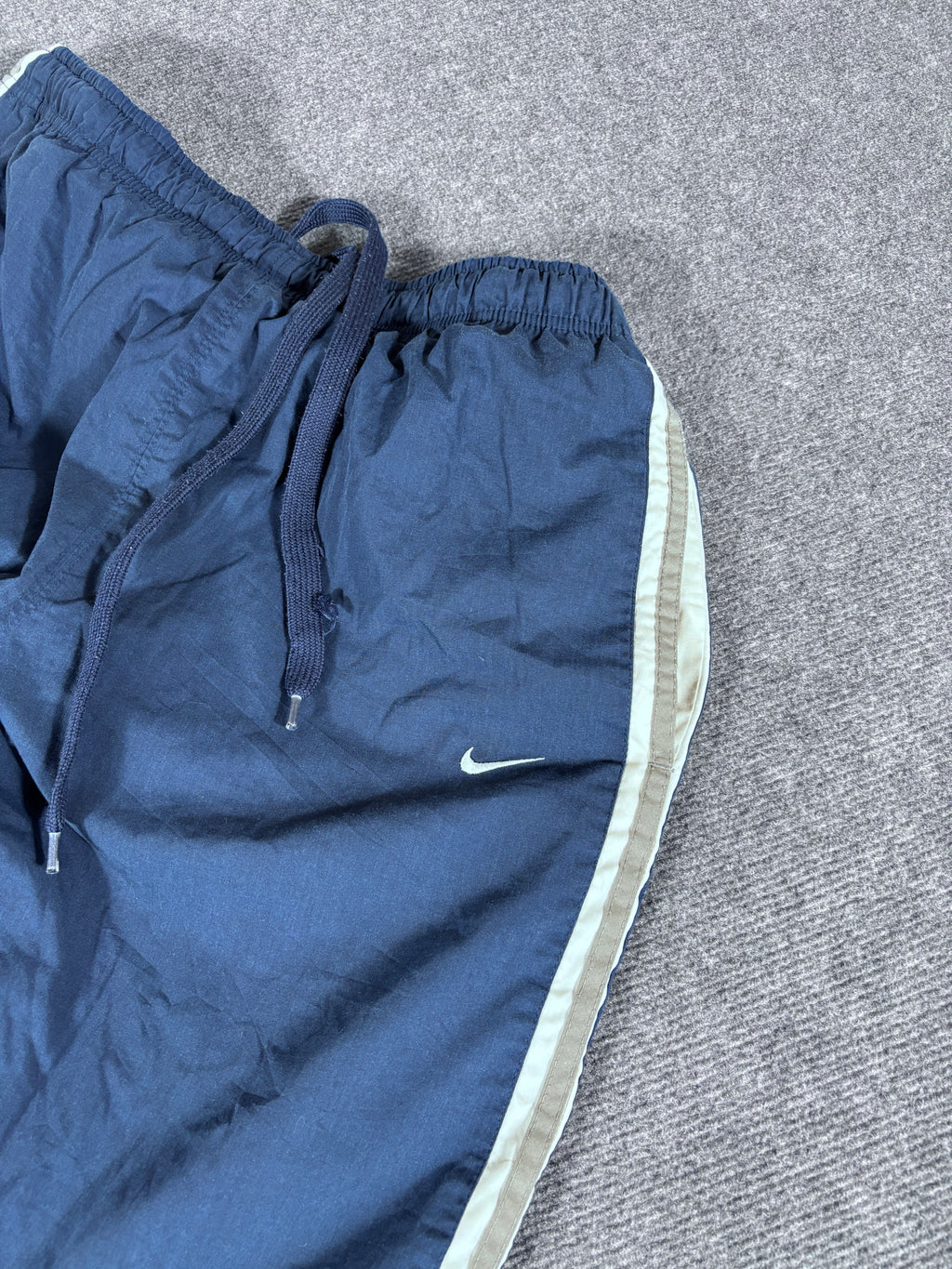 Vintage Y2K Nike Track Pants Men’s XL Navy White Hip Swoosh Wide Leg Windbreakers