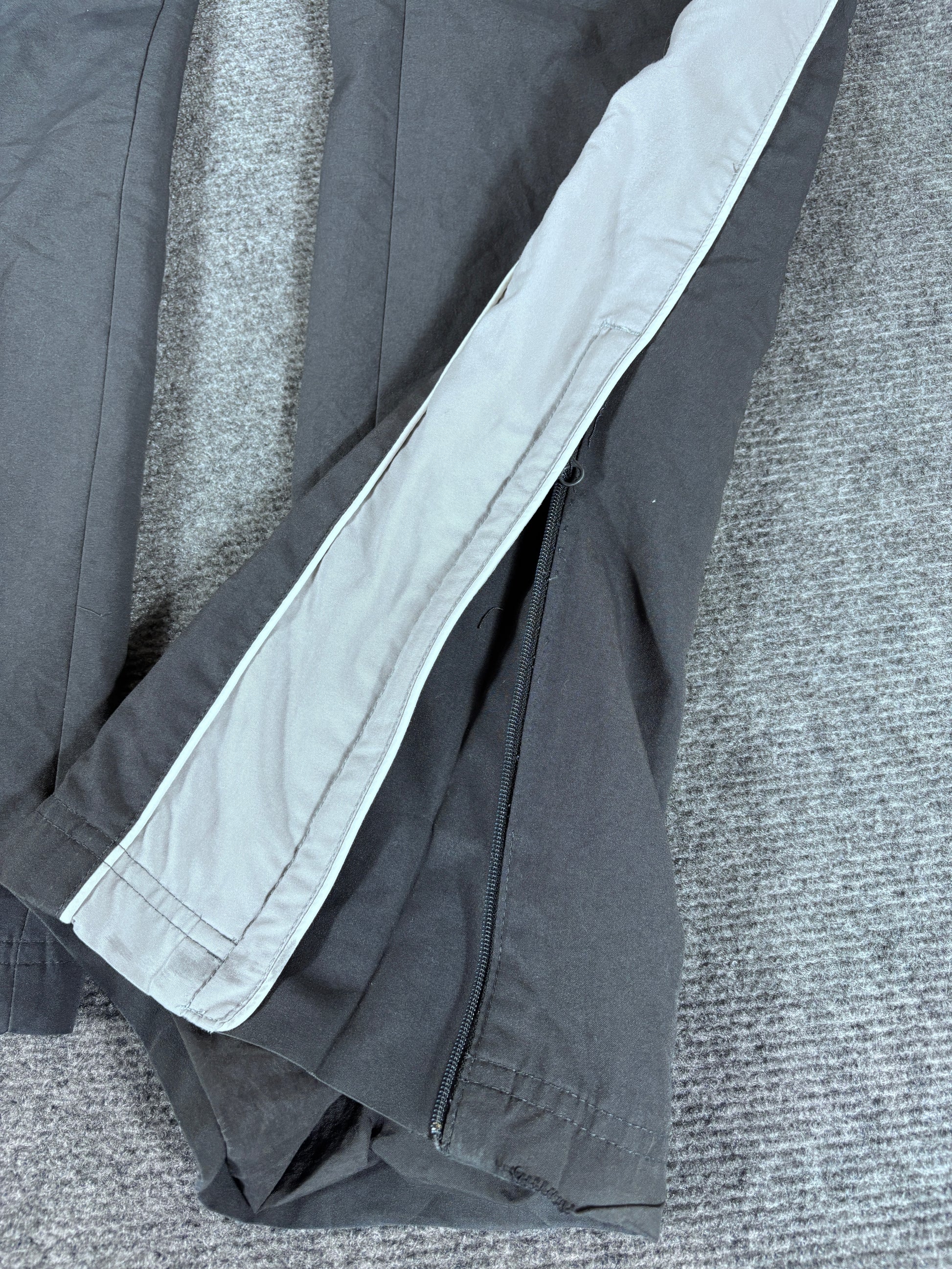 Vintage Y2K Nike Track Pants Womens M Grey White Piping Swoosh Ankle Zip