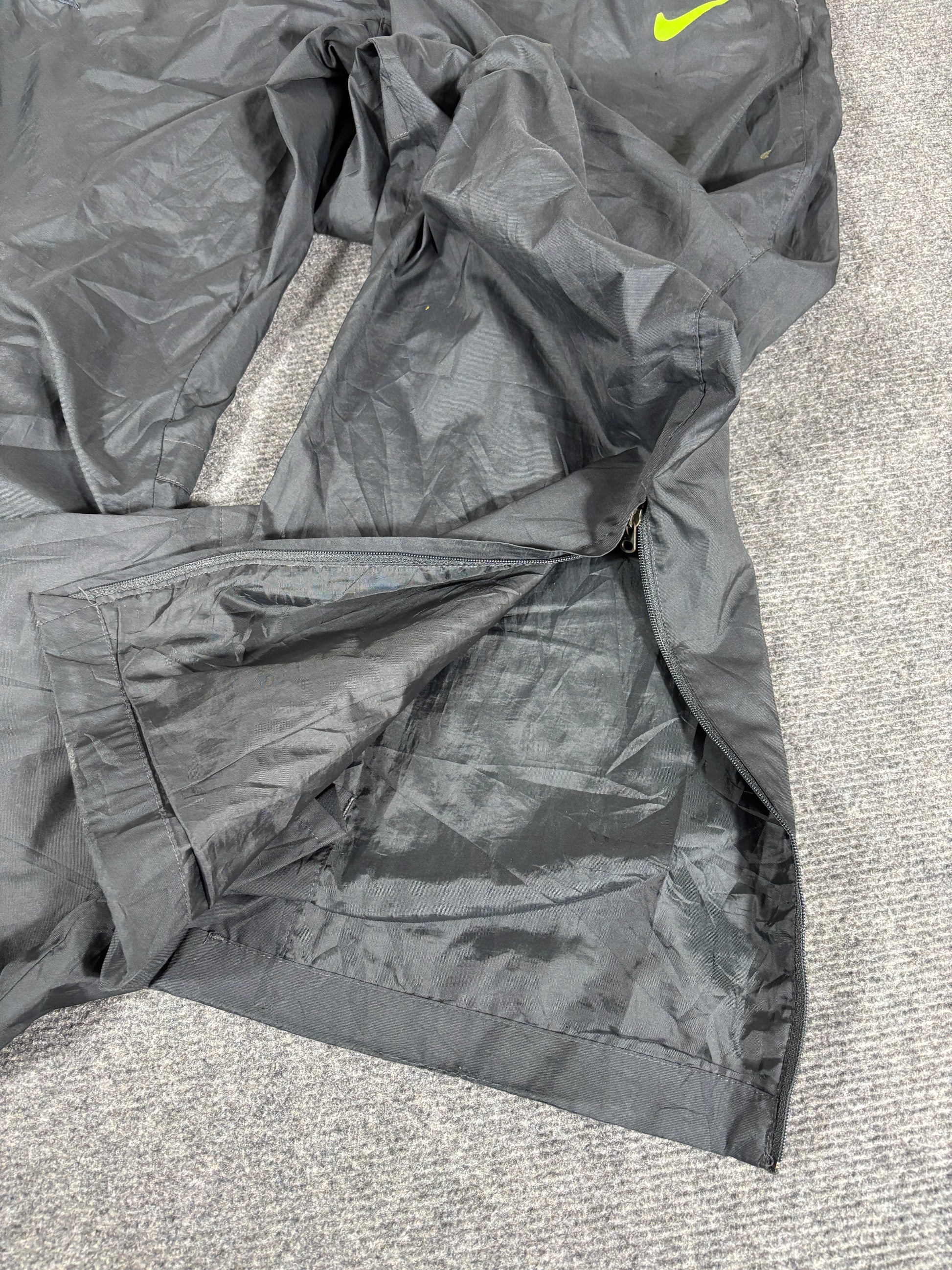 Vintage Y2K Nike Track Pants Men’s L Black Portugal Football Badge Wide Leg