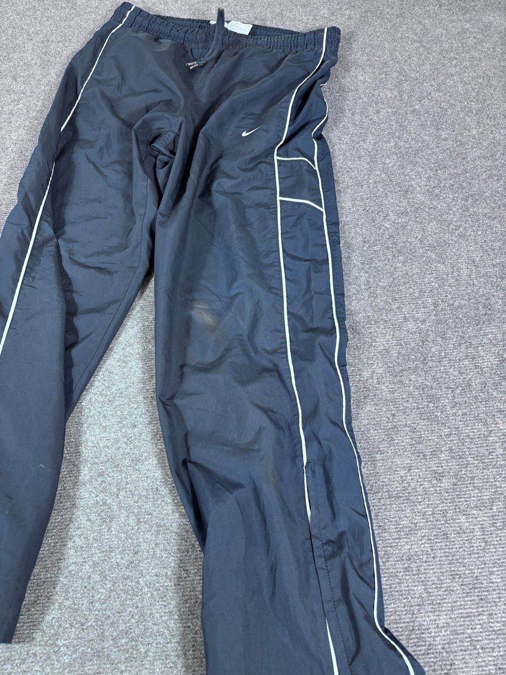 Vintage Y2K Nike Track Pants Size M Navy White Piping Baggy Wide Leg Classic