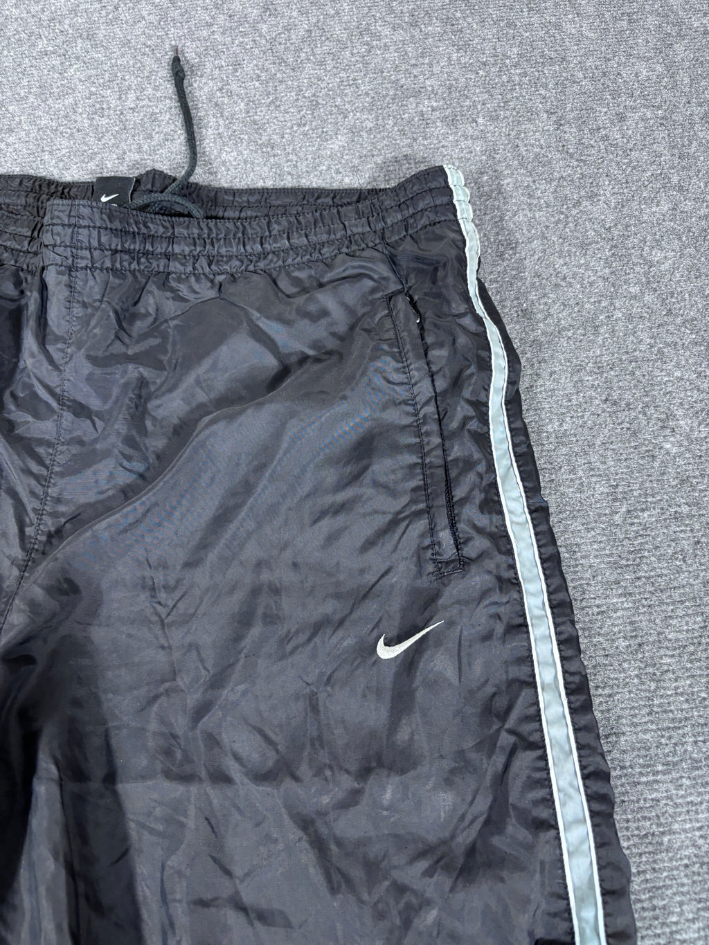 Vintage 90s Nike Track Pants Size M Black Green Wide Leg Ankle Swoosh Nylon Style