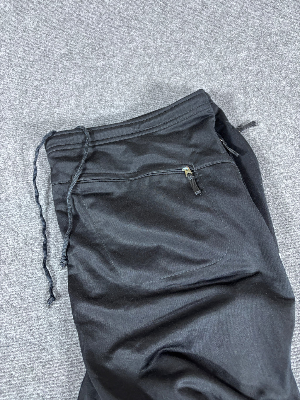 Vintage Y2K Nike Track Pants Size L Black Juventus Football Club Wide Leg Ankle Zip