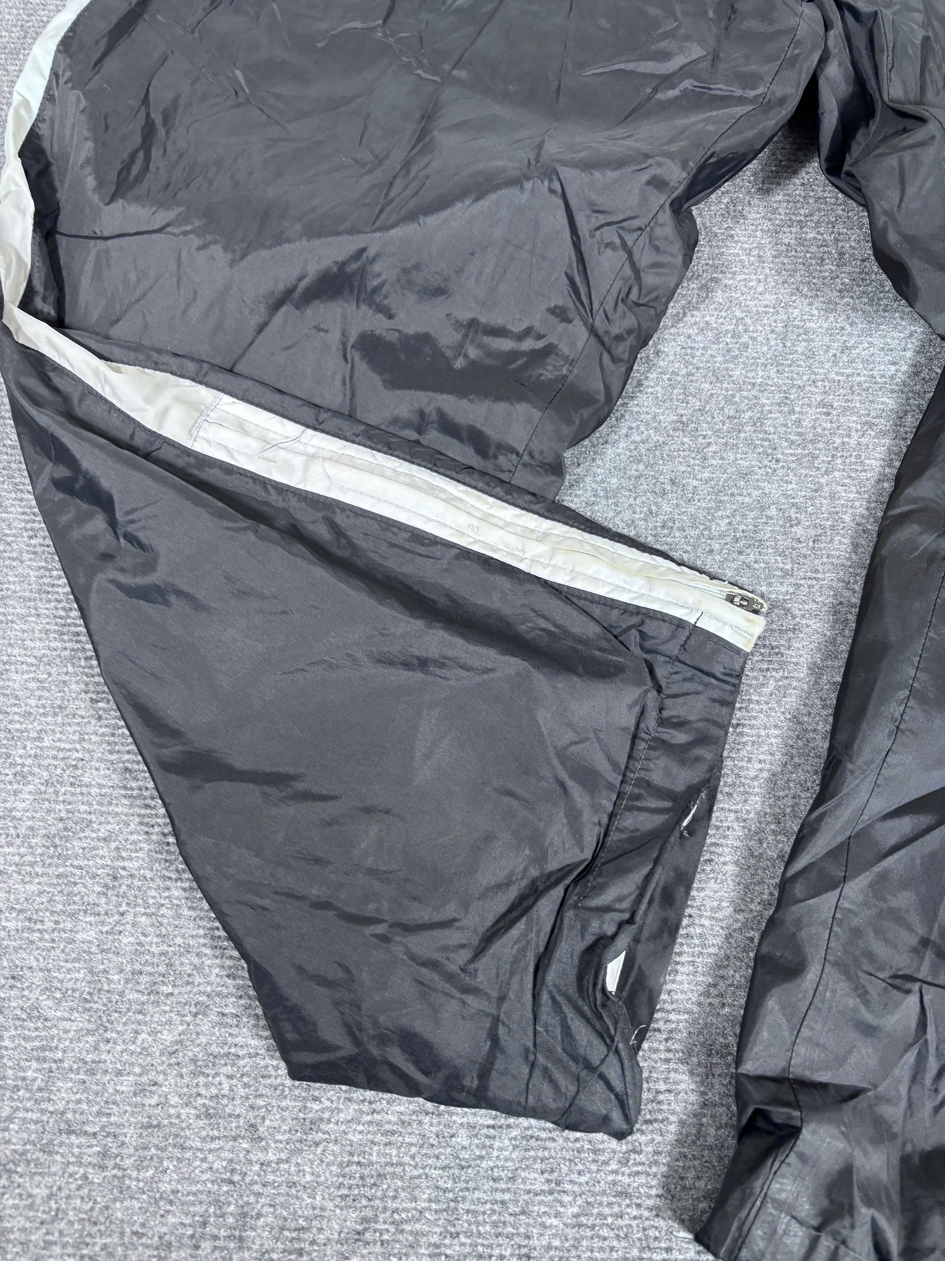 Vintage Y2K Nike Track Pants Size XL Black Cream Detail Cargo Pocket Spell Out Ankle Zip