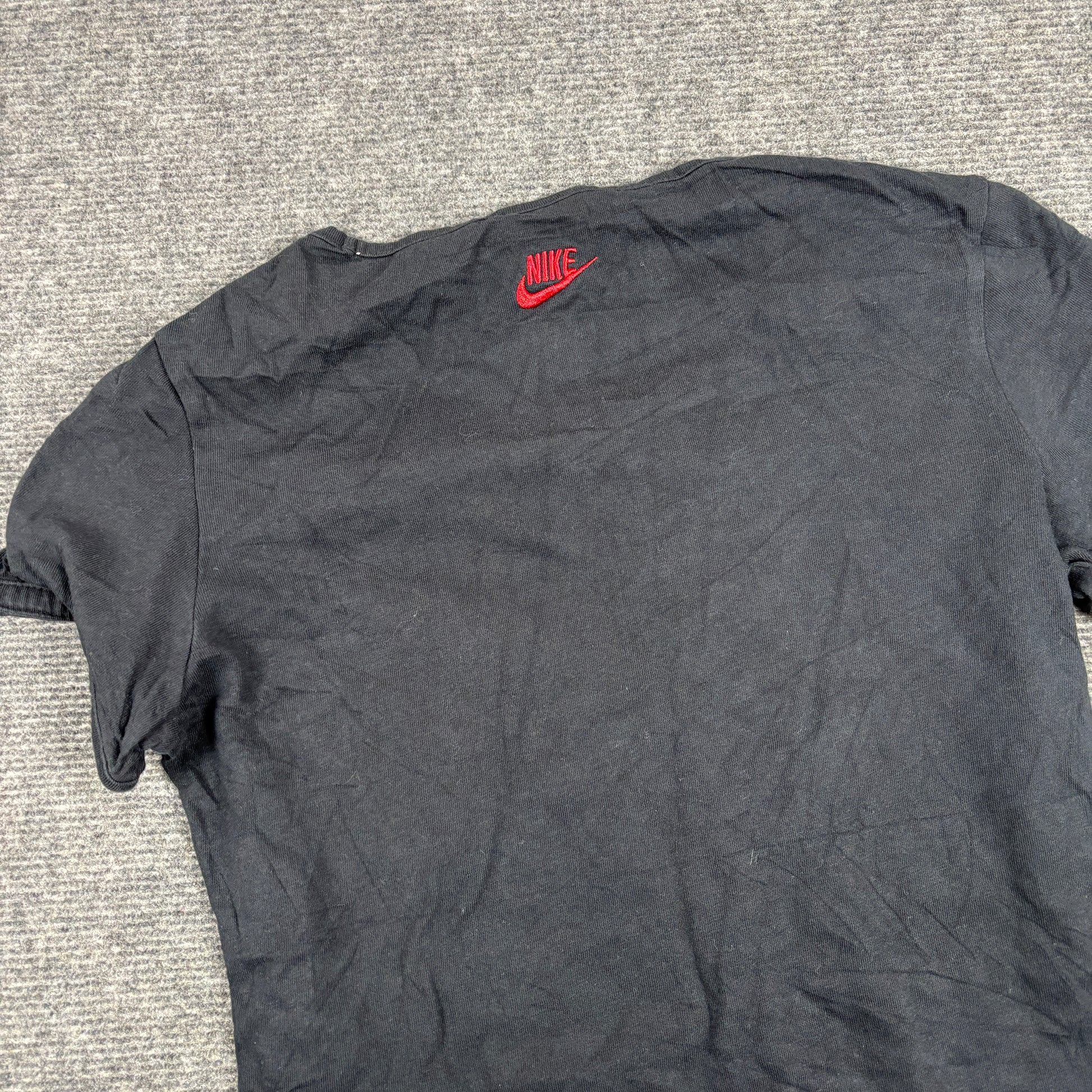 2000s Nike Activewear Top Women's Medium Black + Red 00s Gym T-shirt