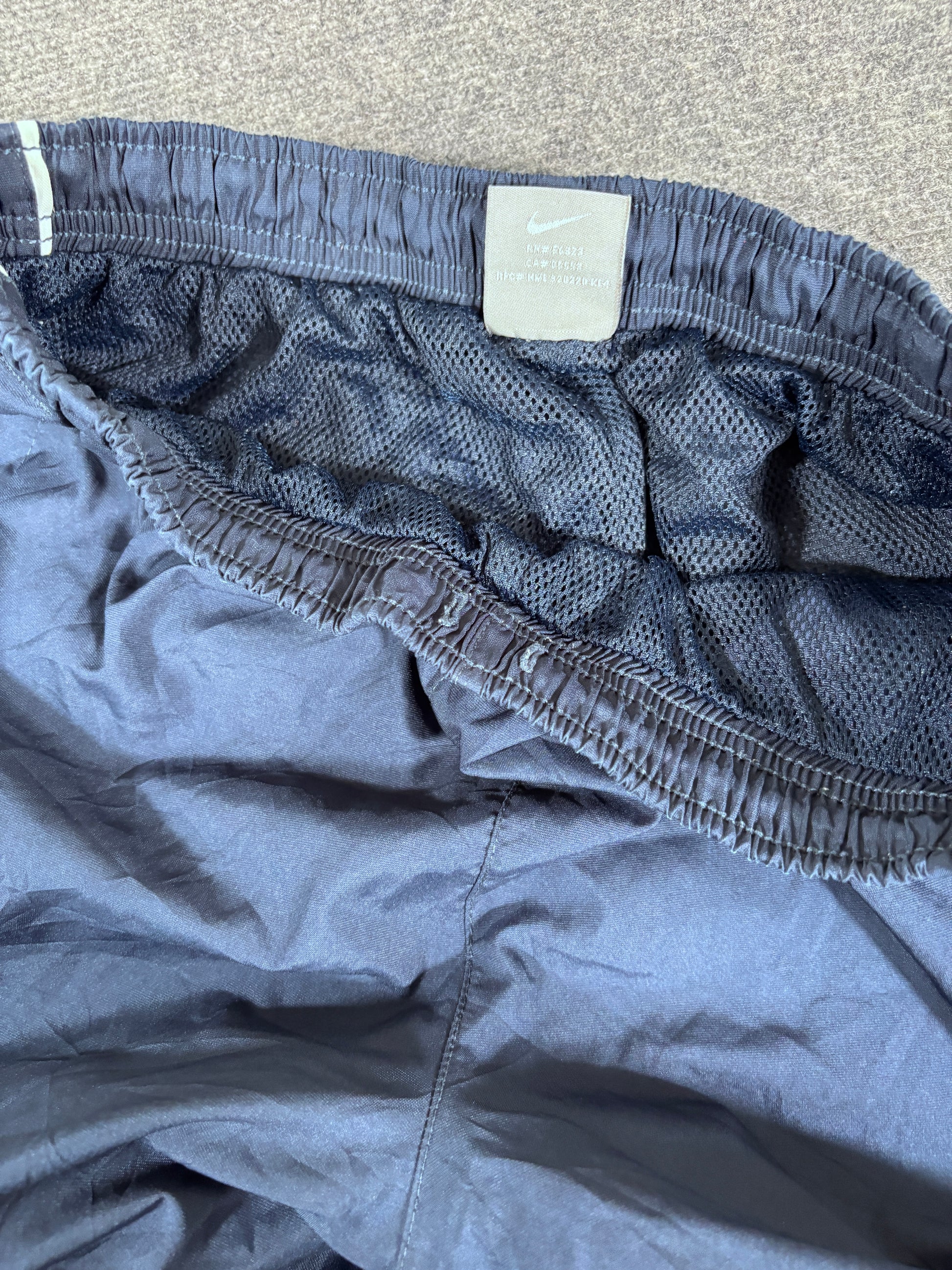 Vintage Y2K Nike Track Pants Size S Navy White Piping Wide Leg Classic Style